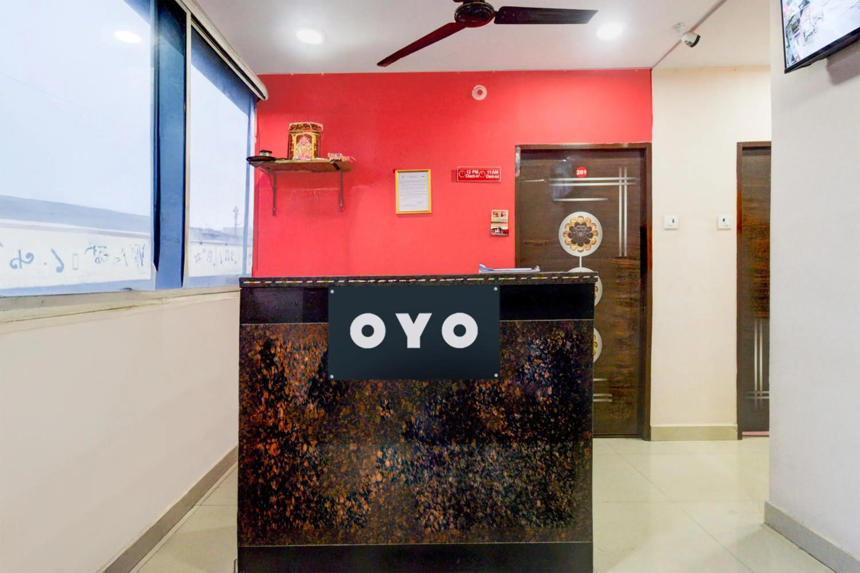 Lobby or reception in Hotel O AVR GRAND