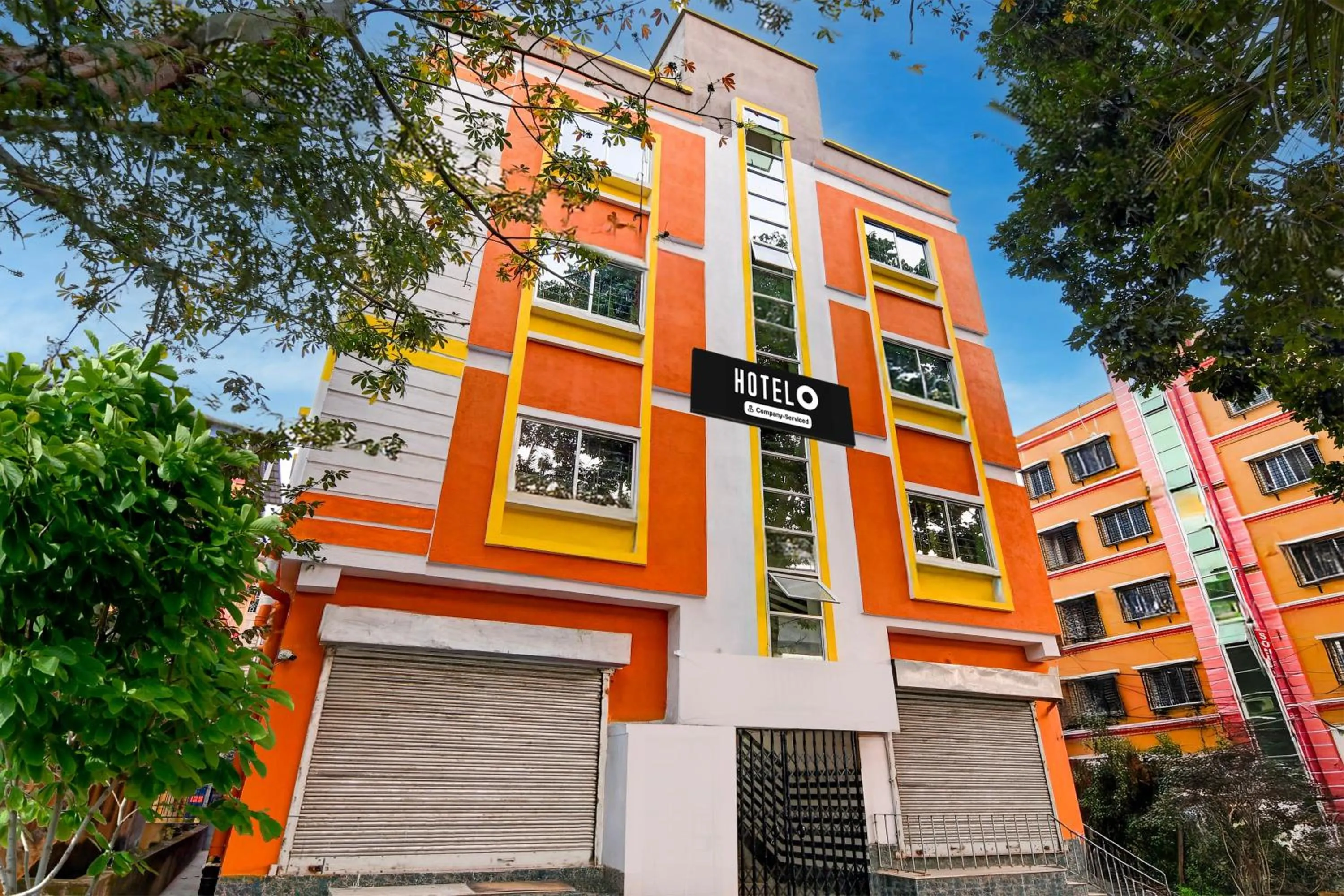 Property building in Super Hotel O Hiland Park Formerly Ayush Villa