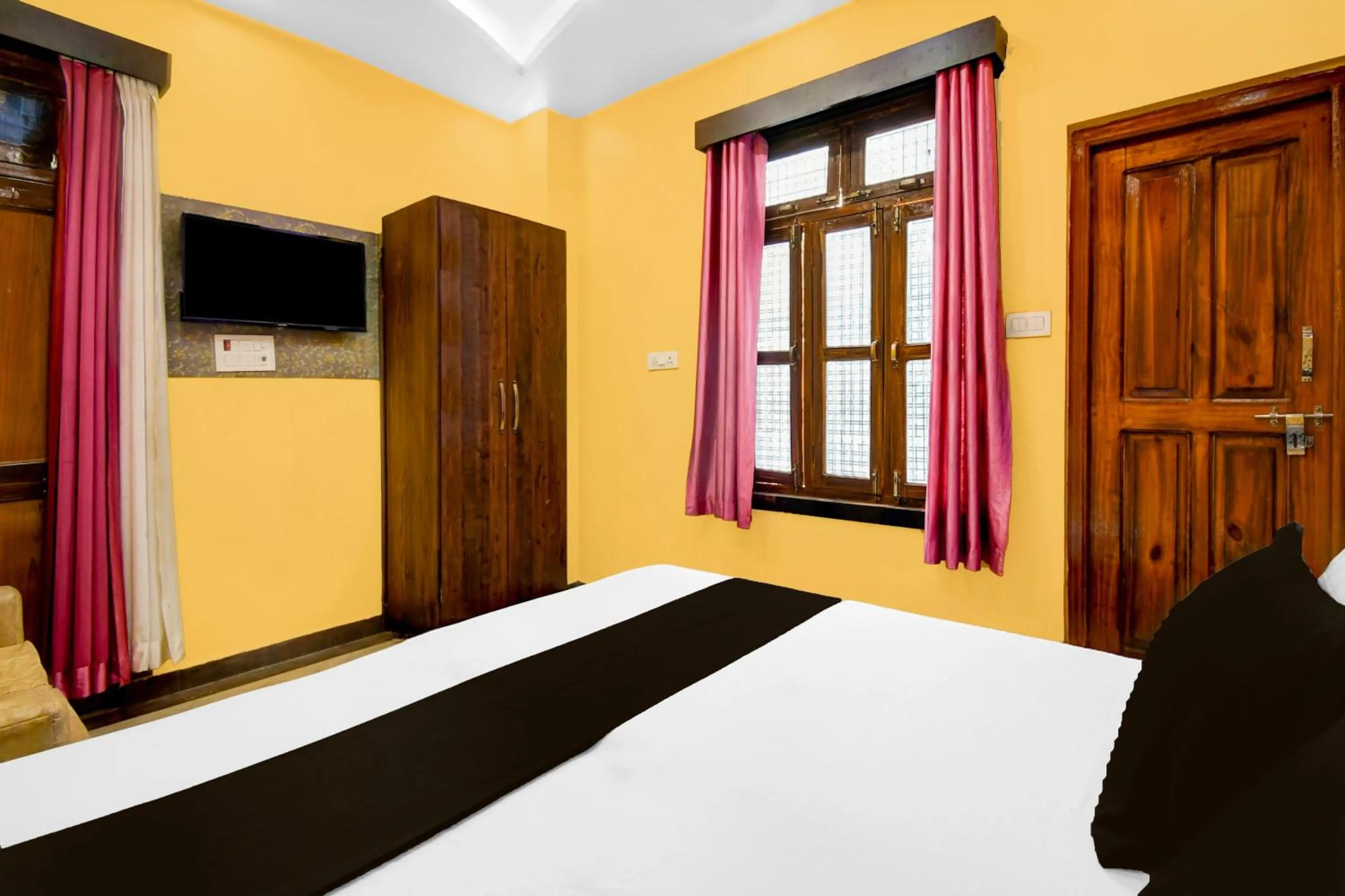 Super Hotel O Amhat Sultanpur City