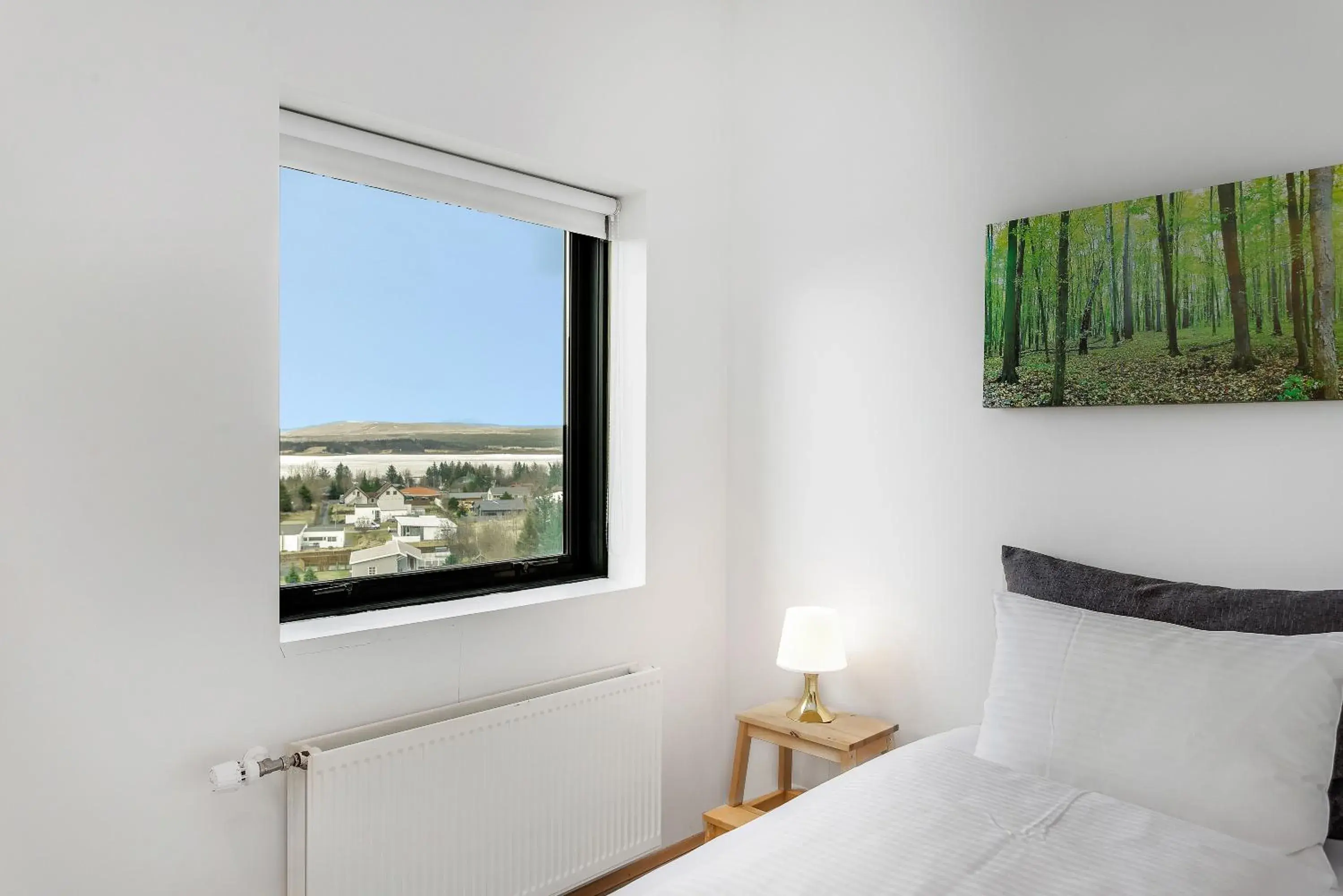 Bed in Blue Mountain Apartments by Heimaleiga Bed in Blue Mountain Apartments by Heimaleiga