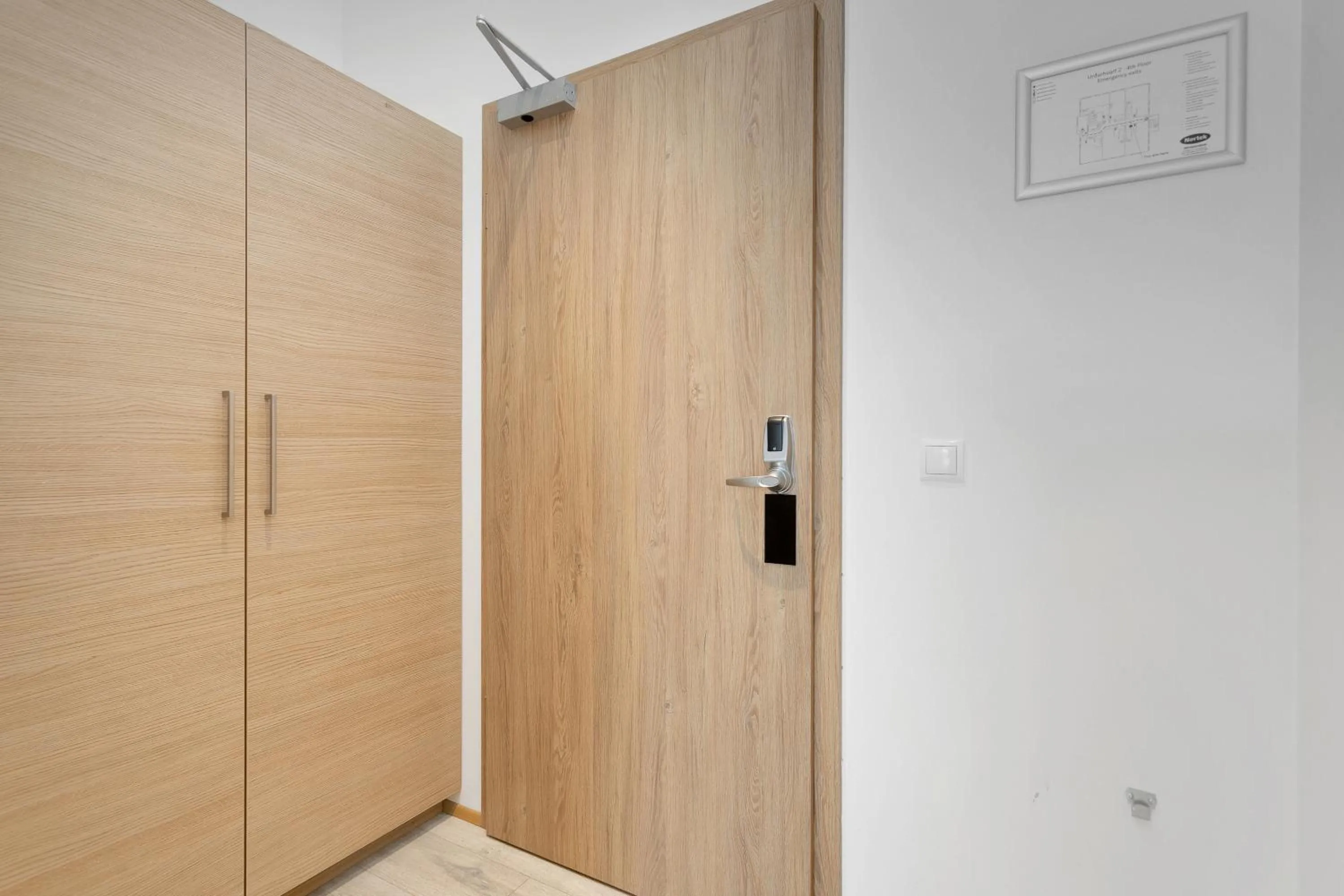 wardrobe in Blue Mountain Apartments by Heimaleiga