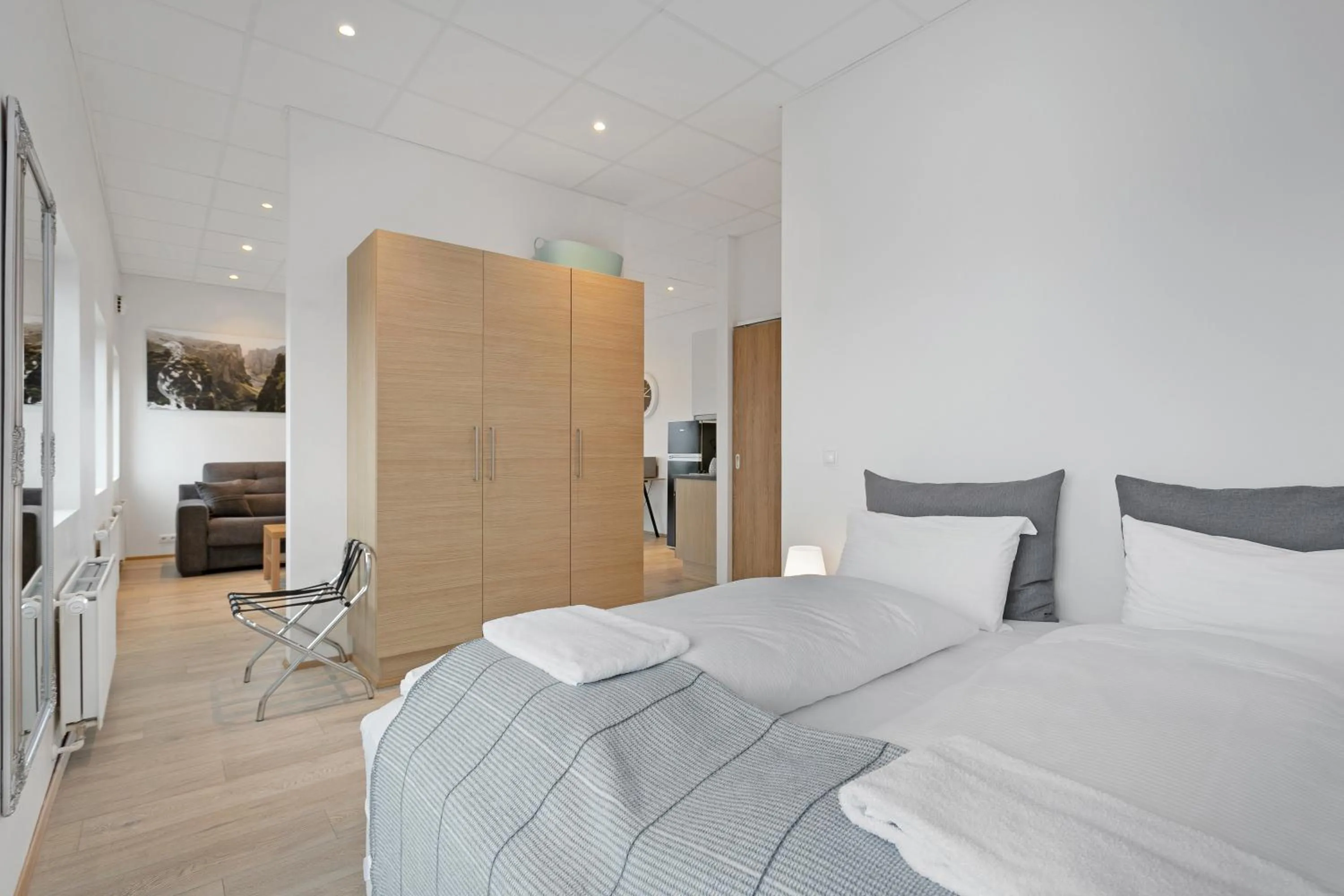 Bed in Blue Mountain Apartments by Heimaleiga