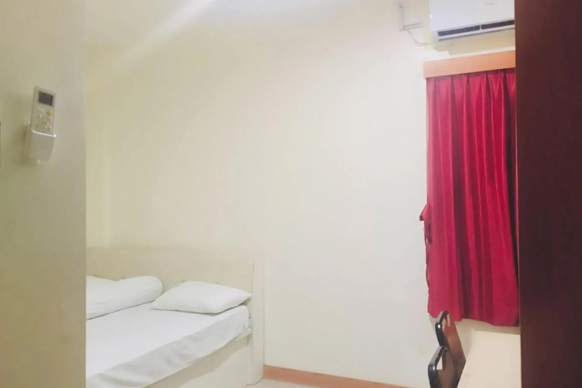 Bedroom, Bed in RedDoorz Near Tj Uban Bintan Utara