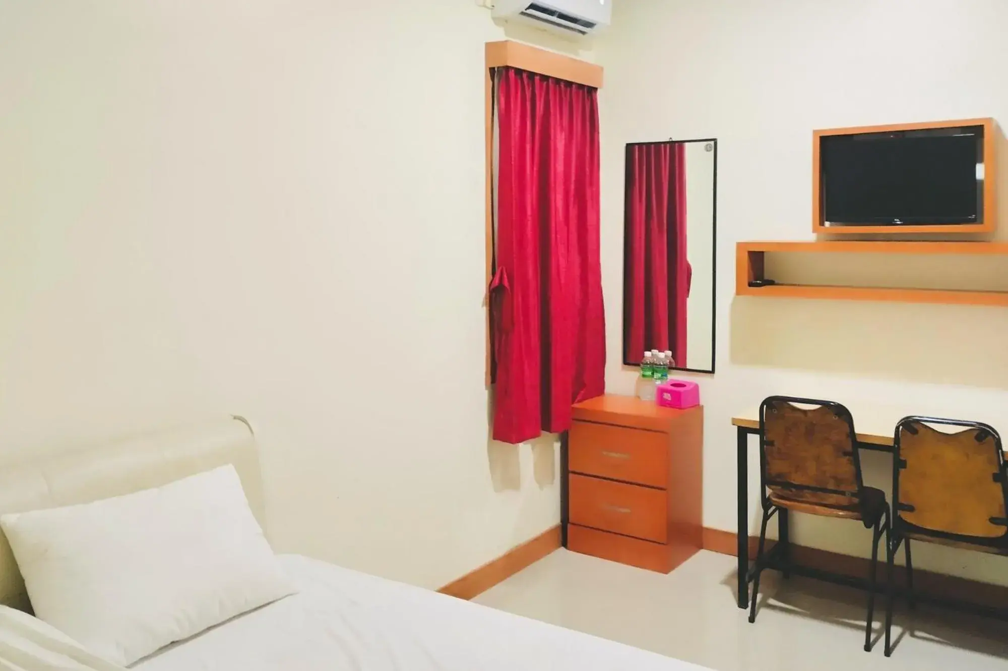 RedDoorz Near Tj Uban Bintan Utara RedDoorz Near Tj Uban Bintan Utara