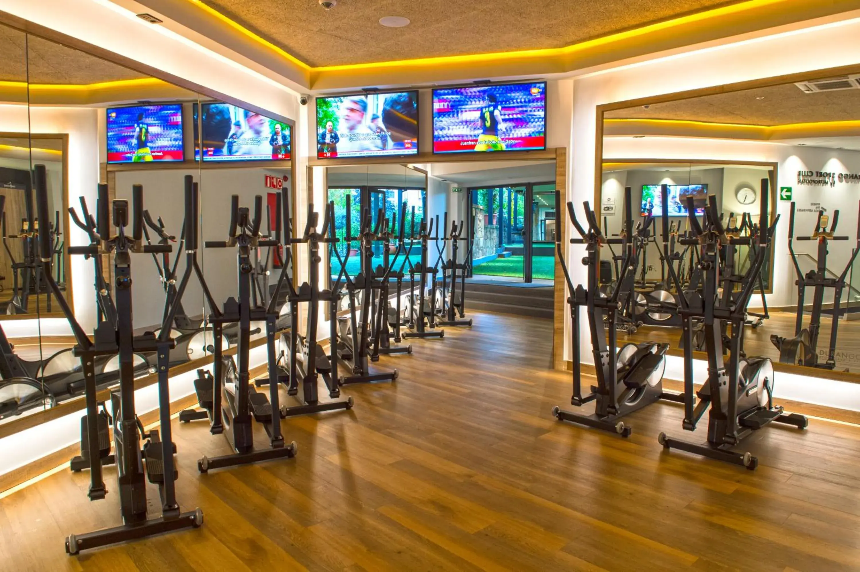 Fitness centre/facilities in Silken Gran hotel Durango Fitness centre/facilities in Silken Gran hotel Durango