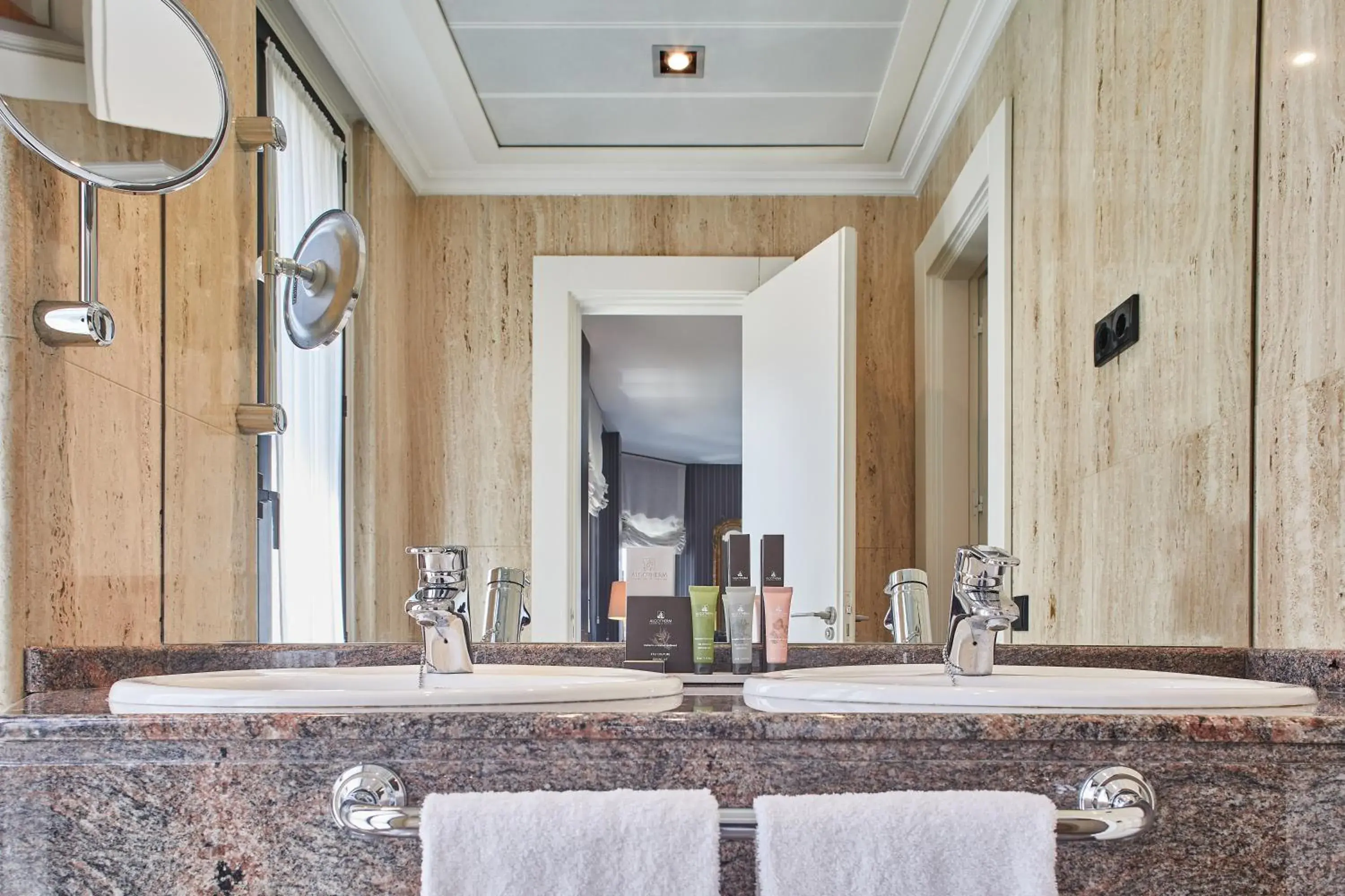 Bathroom in Silken Gran hotel Durango Bathroom in Silken Gran hotel Durango