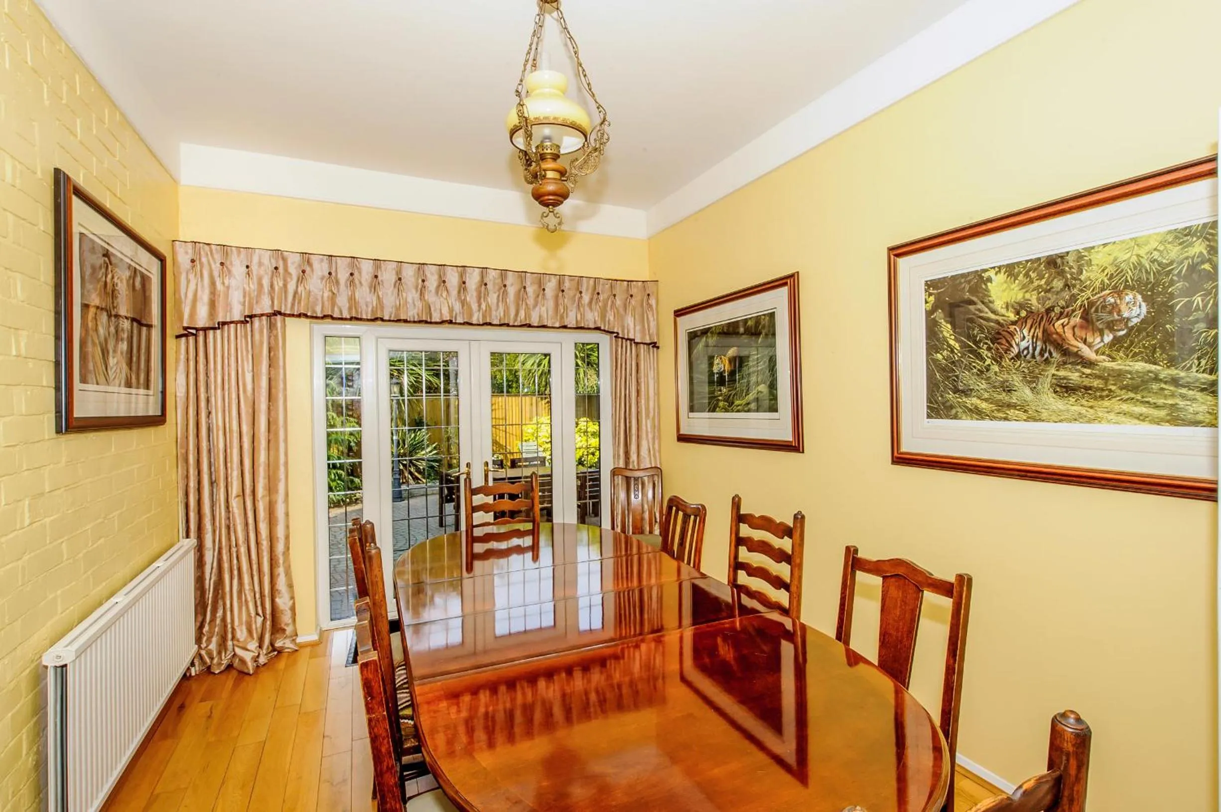 Dining area in Foy House