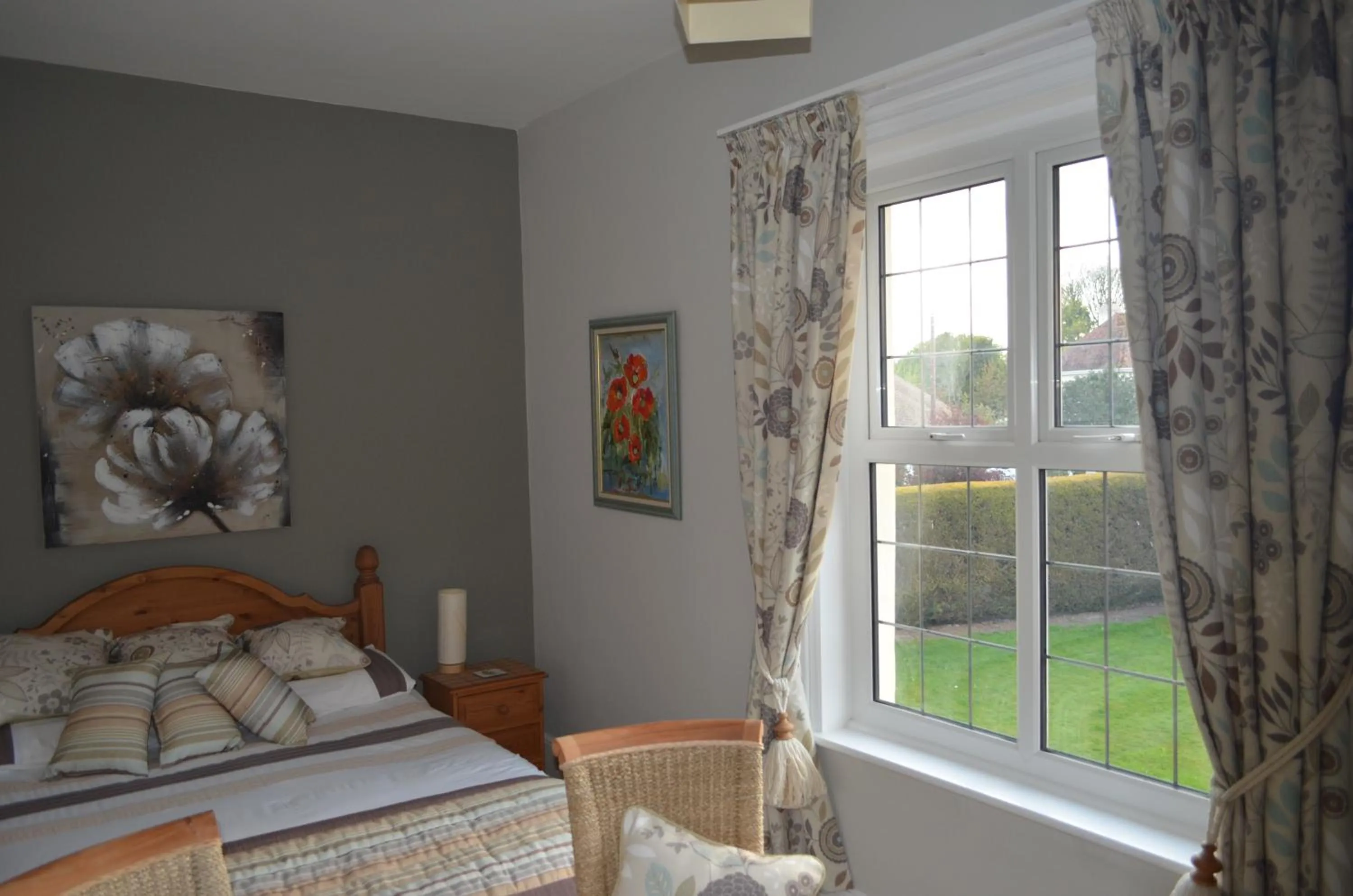 Bedroom, Bed in Foy House