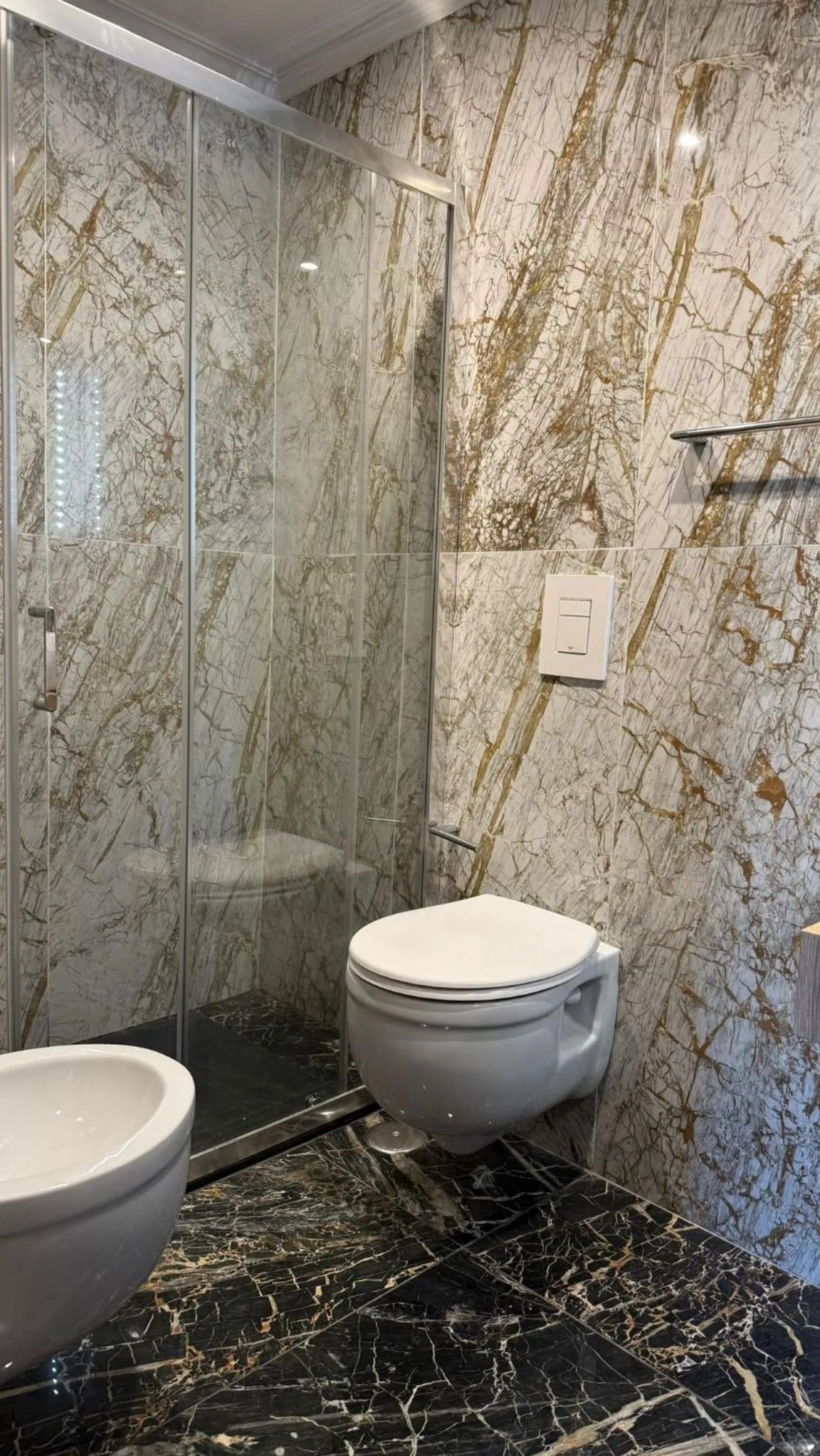 Bathroom in Bed and Breakfast Eritrea