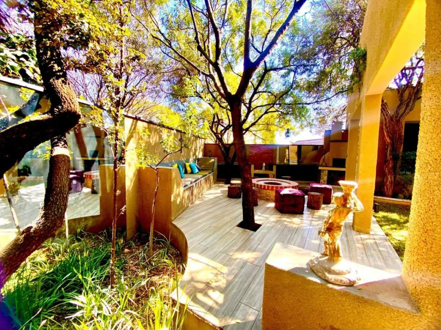 Patio in The Hamilton Boutique Hotel