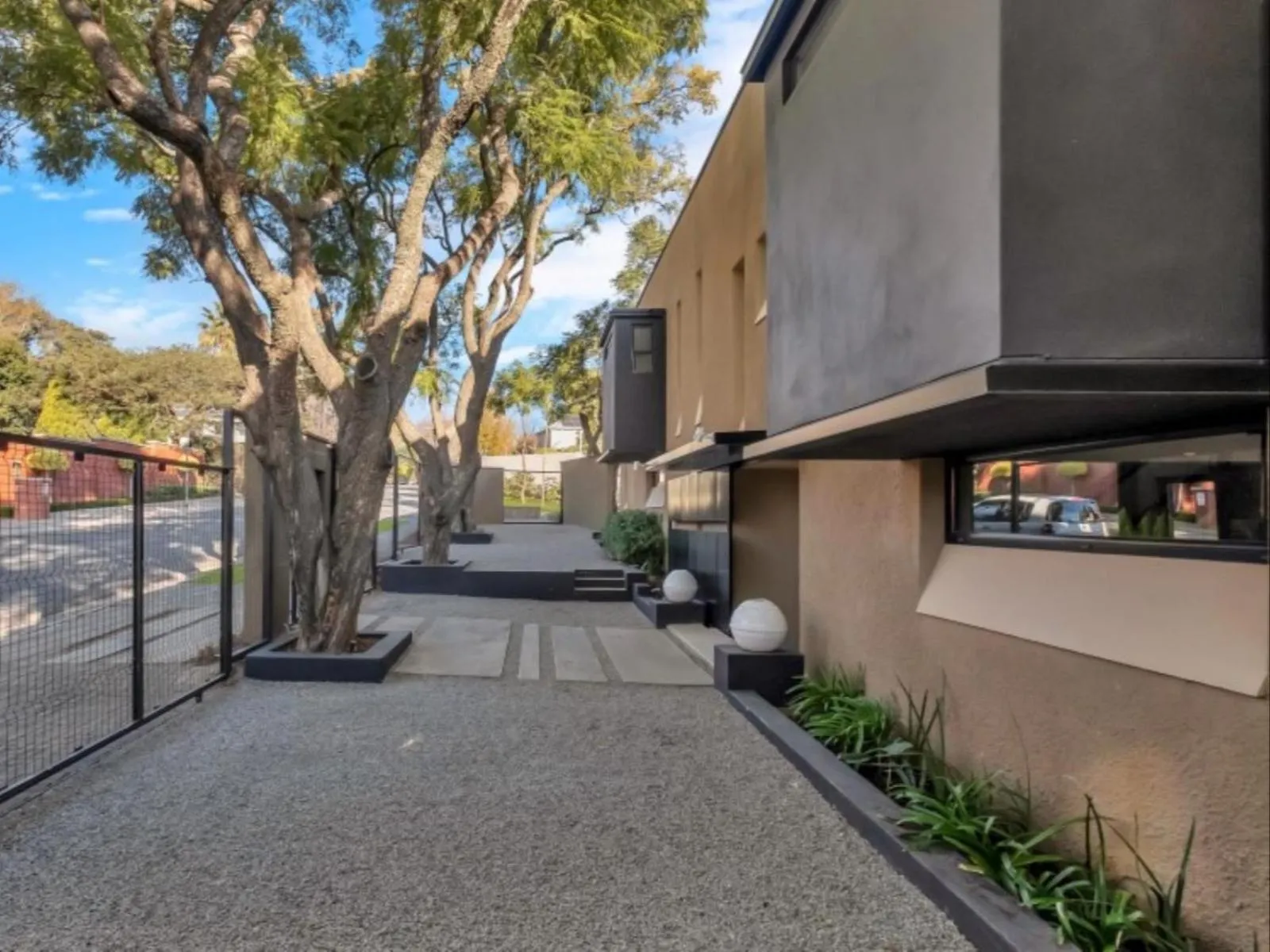 Facade/entrance in The Hamilton Boutique Hotel