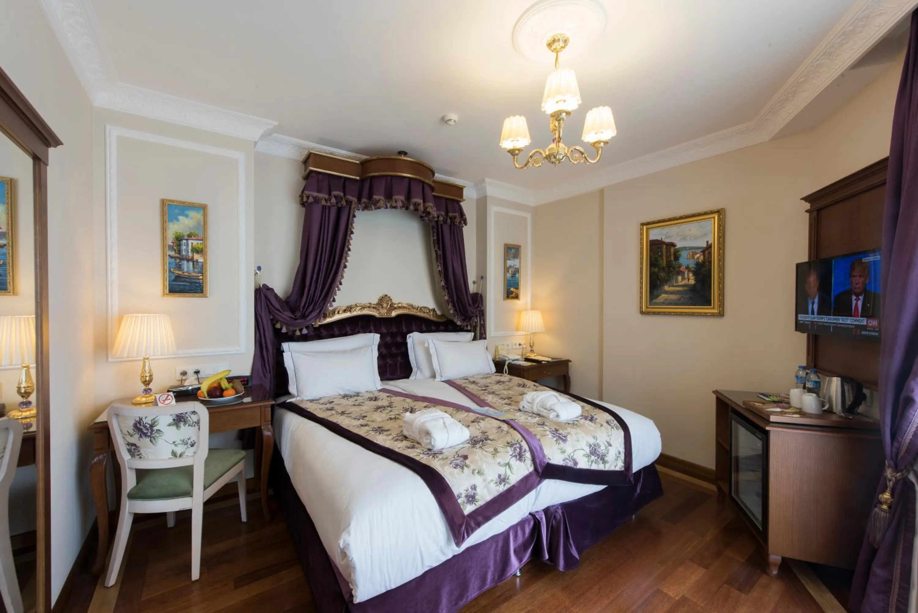 Decorative detail, Bed in GLK PREMIER Sea Mansion Suites & Spa - Special Class