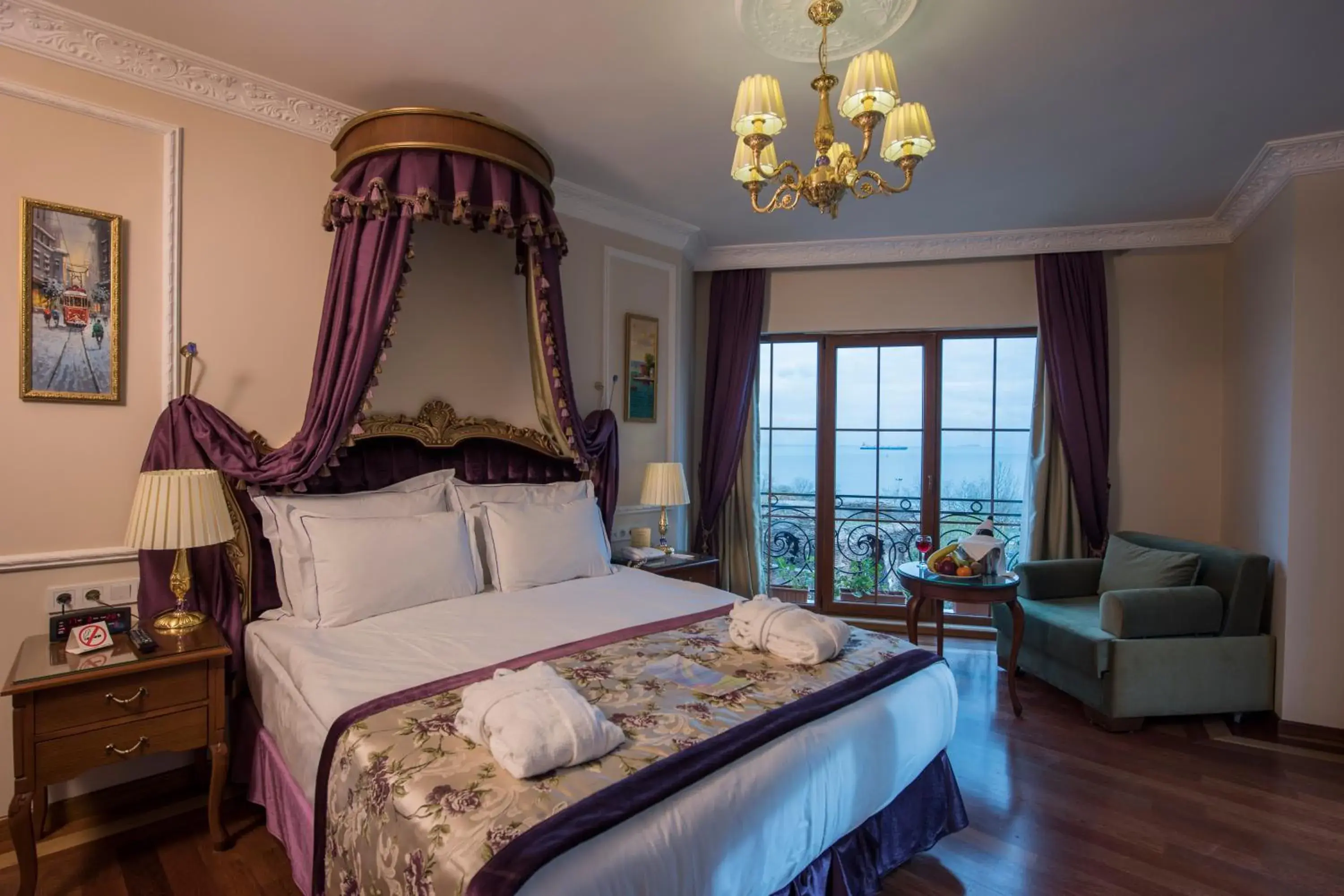 Sea view, Bed in GLK PREMIER Sea Mansion Suites & Spa - Special Class Sea view, Bed in GLK PREMIER Sea Mansion Suites & Spa - Special Class