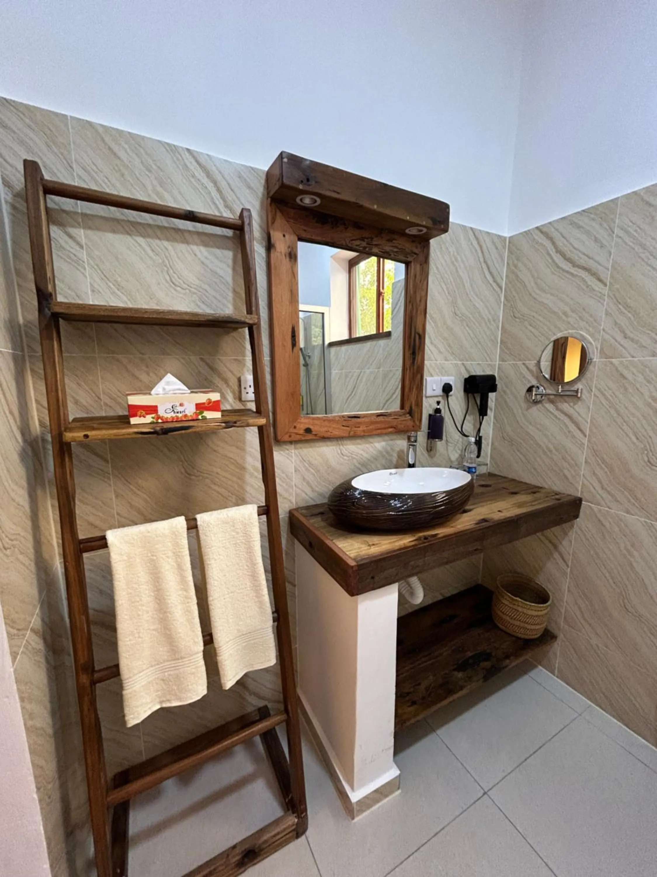 Bathroom in M&M Villas Zanzibar