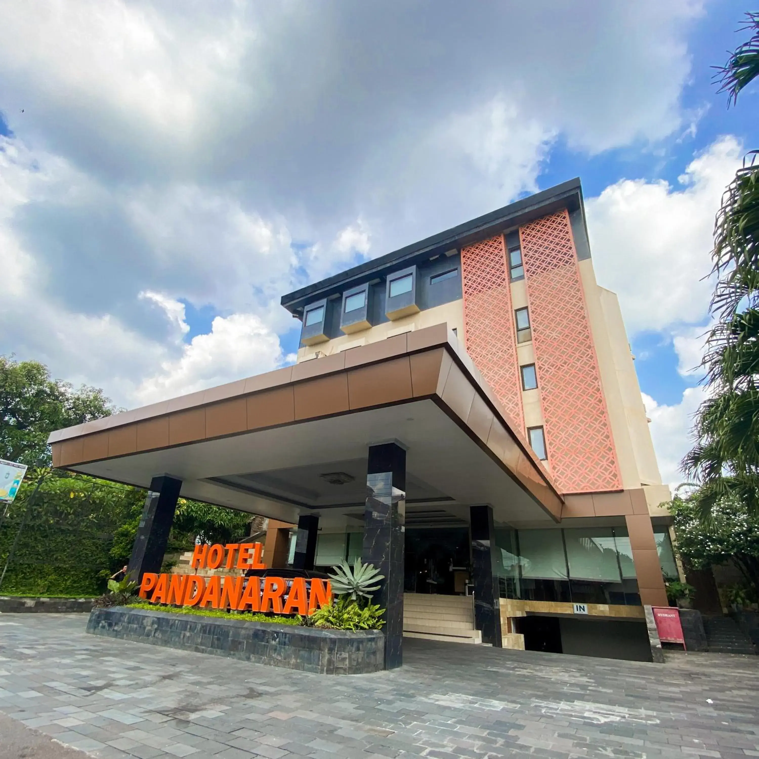 Property building in Pandanaran Prawirotaman Yogyakarta Property building in Pandanaran Prawirotaman Yogyakarta