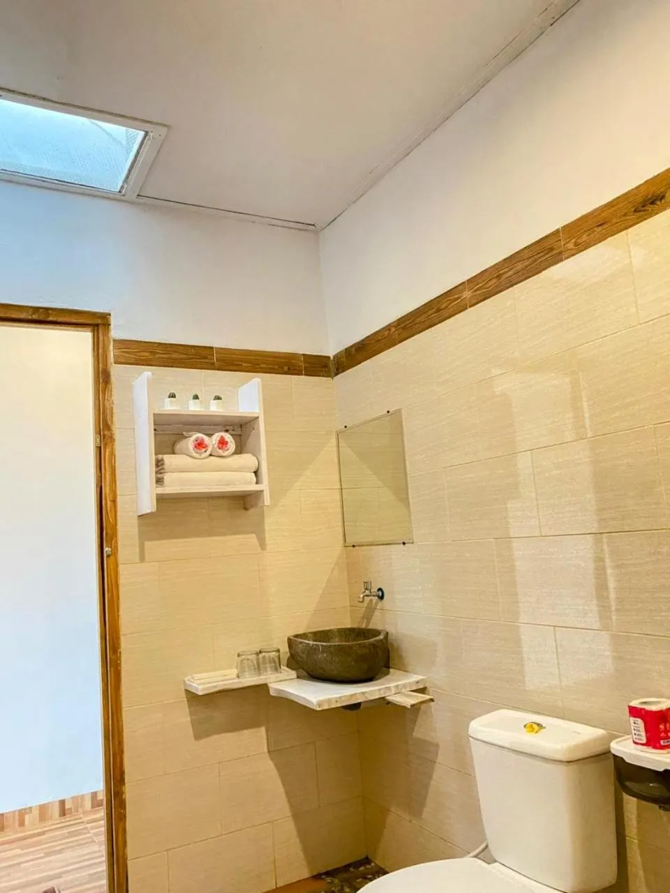 Toilet in Green Sunrise Hill View