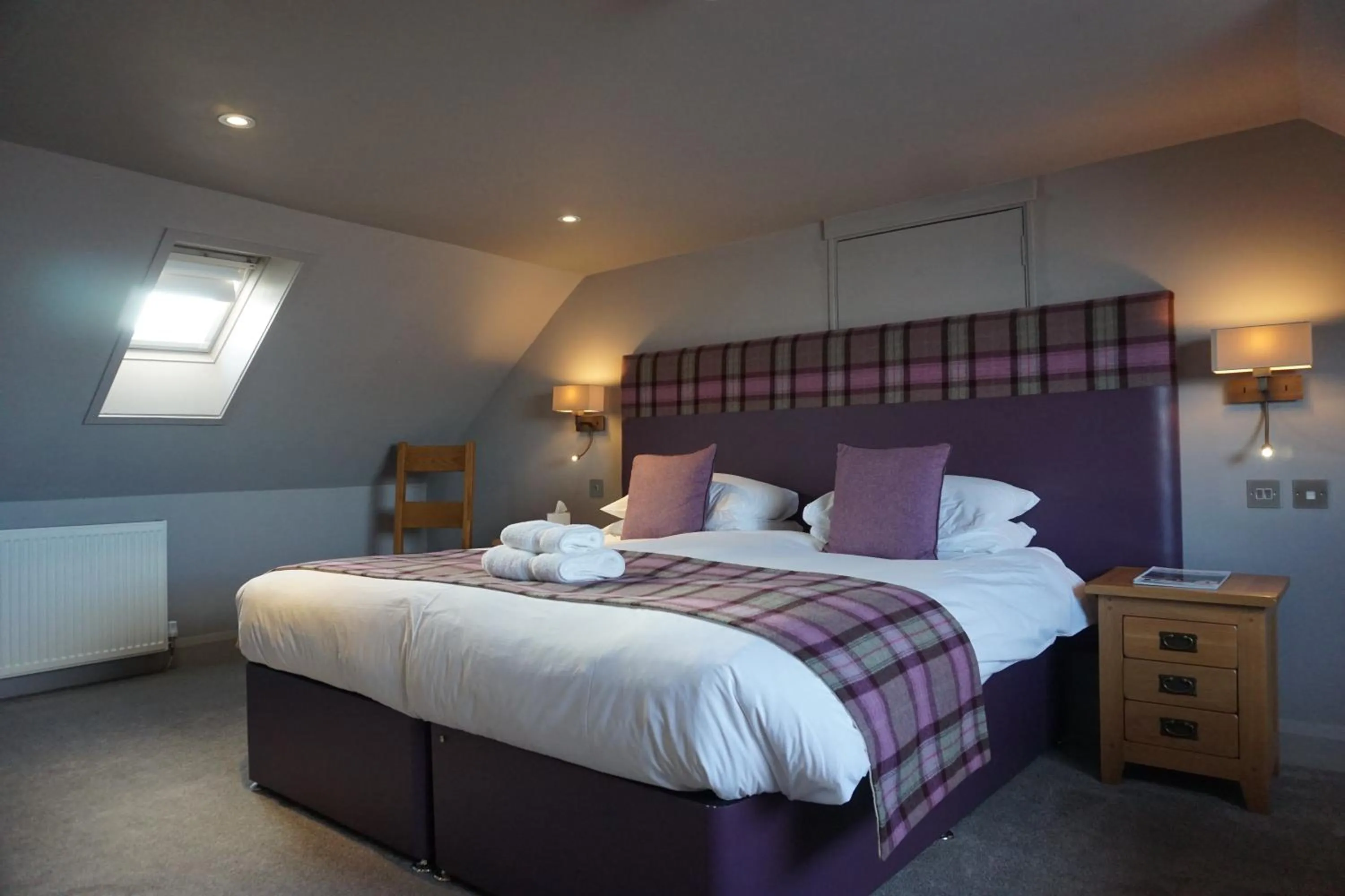 Bed in Lochside Hotel