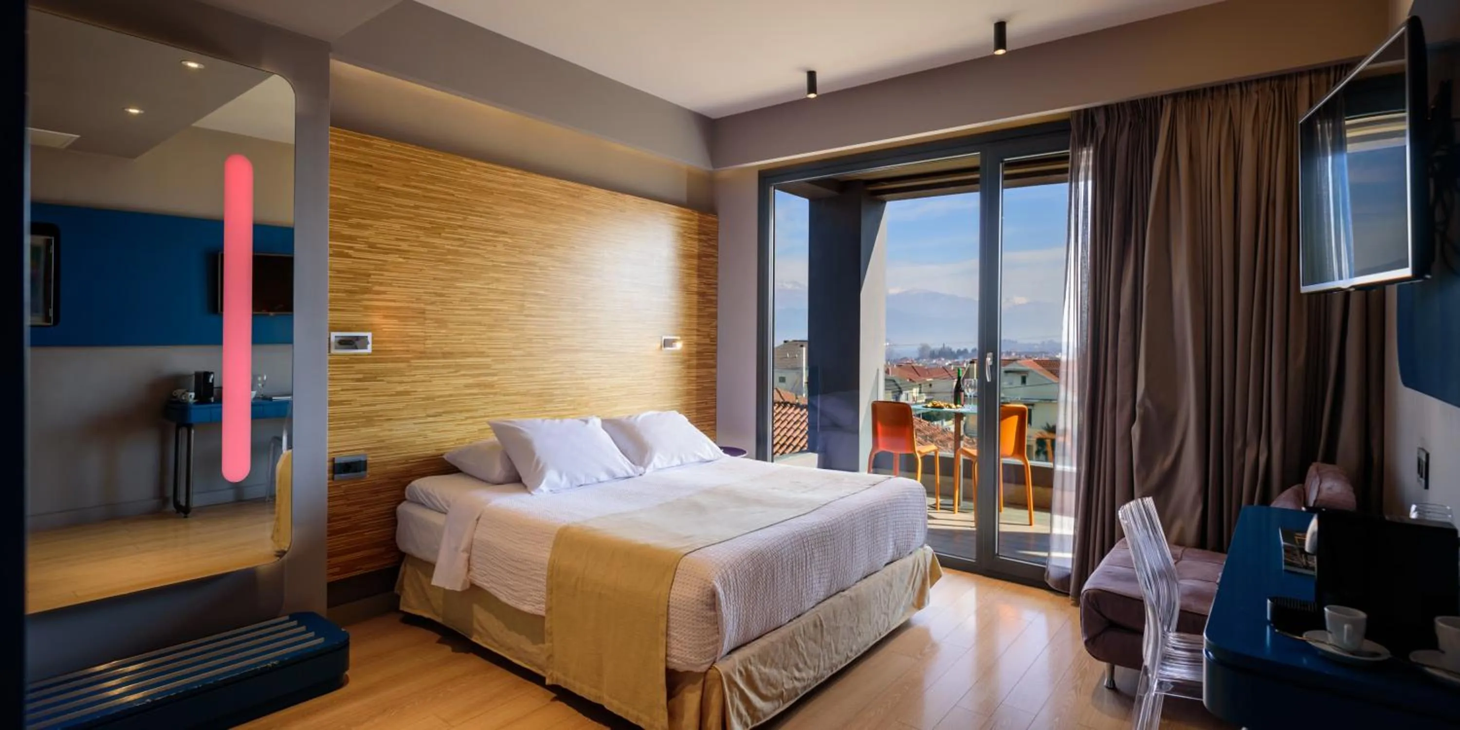 Bed in Essence Hotel