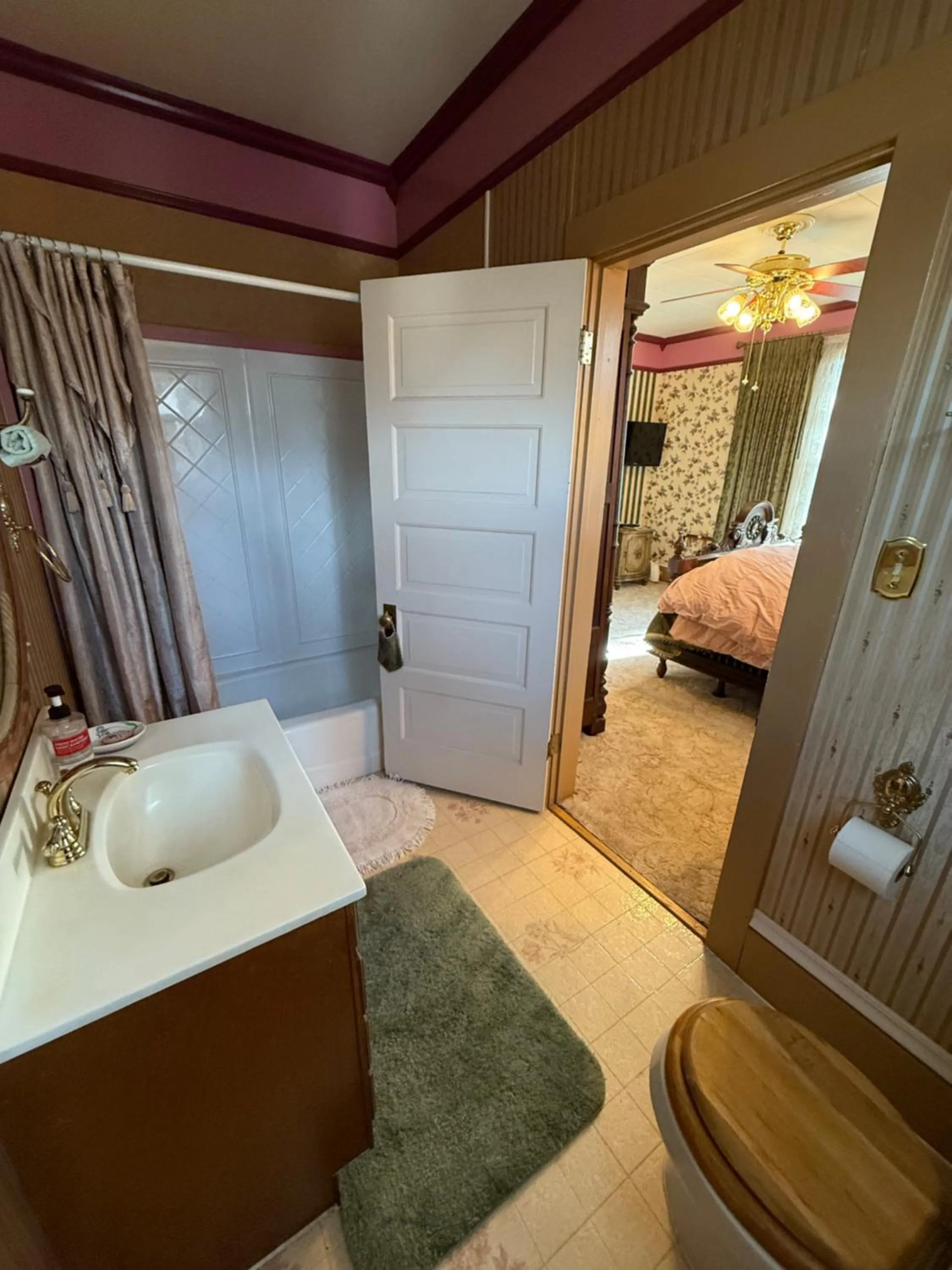 Roseberry House Bed and Breakfast