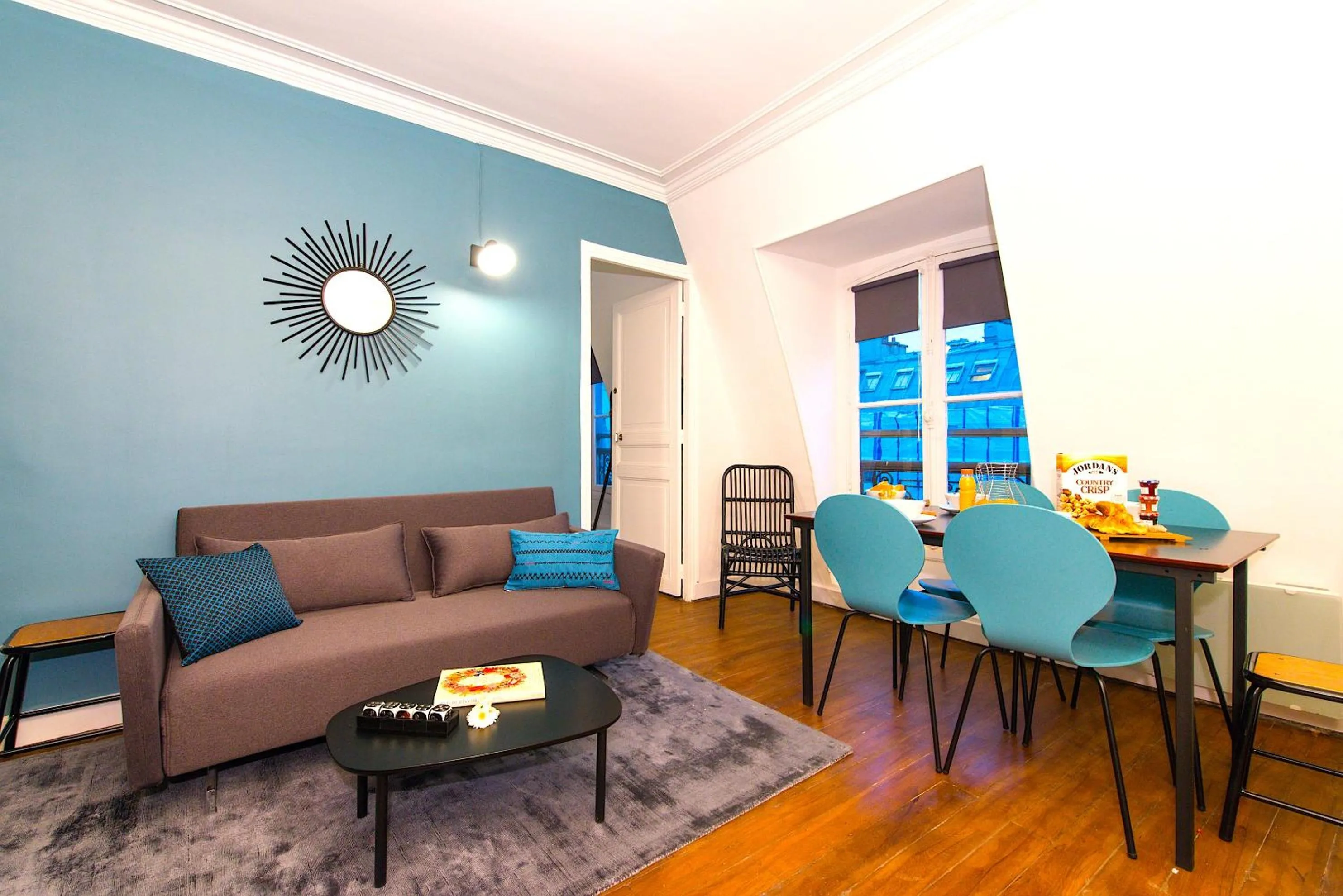 Property building in Sweett - Saint Honore