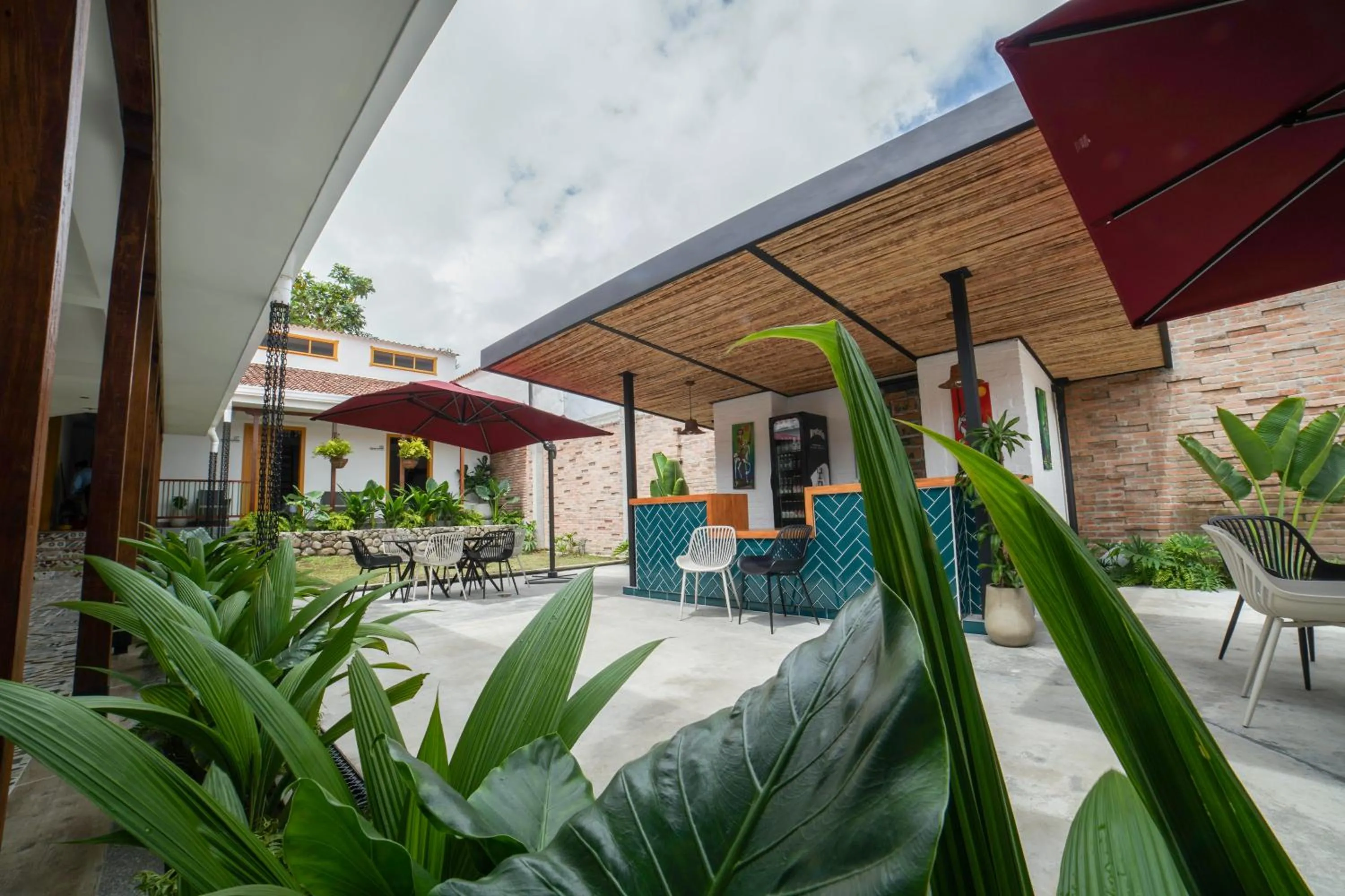 Garden in Casa Serafin Hotel