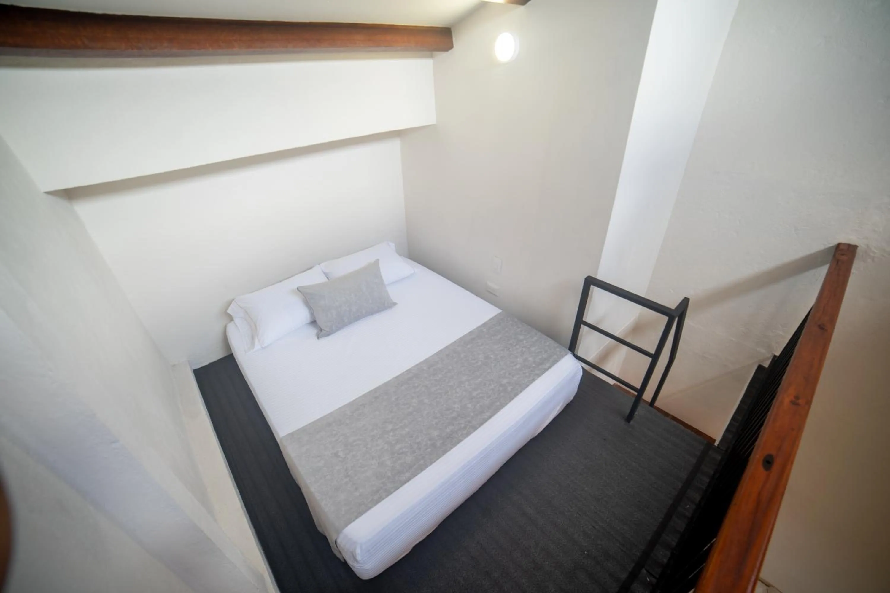 Bed in Casa Serafin Hotel