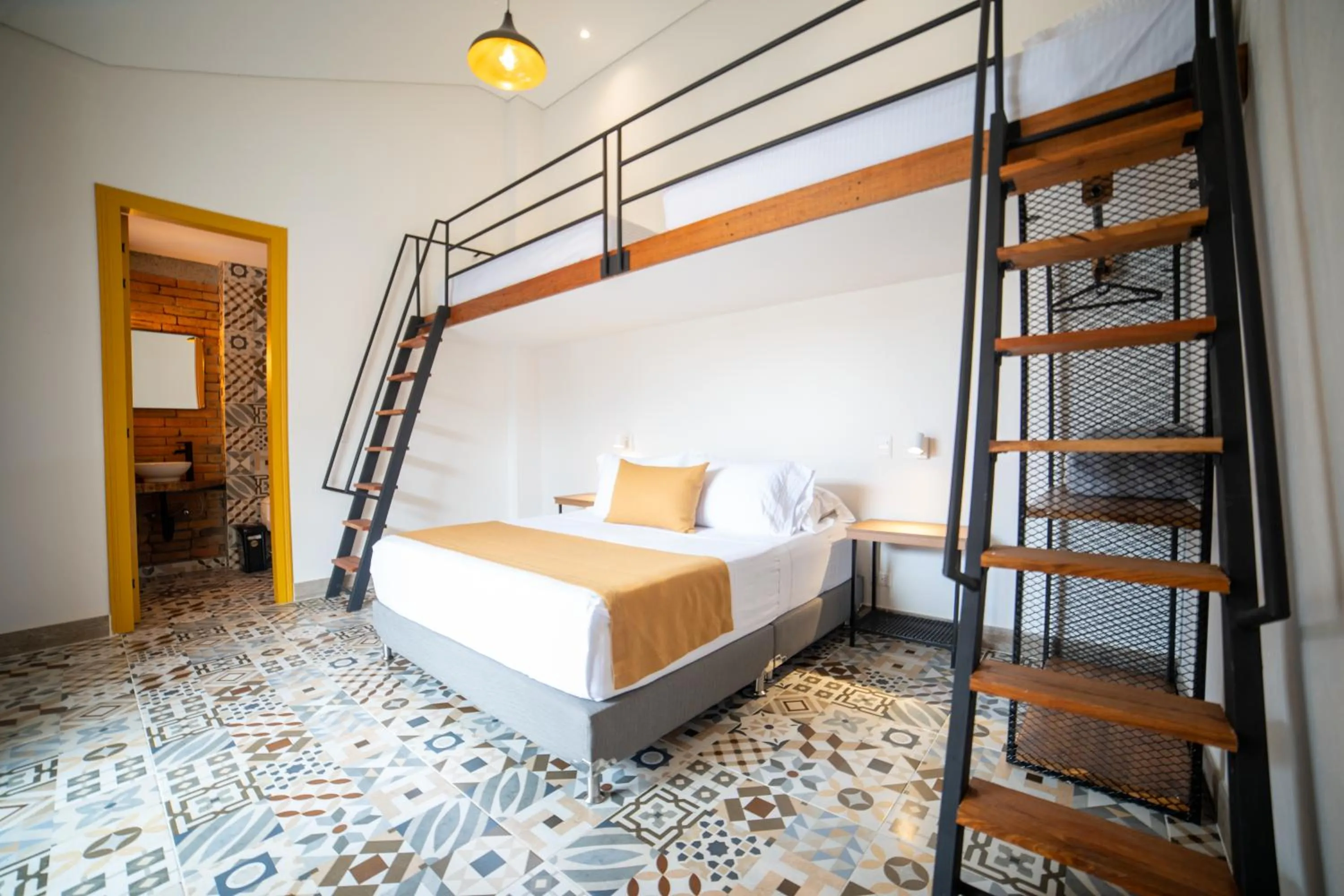 Bed in Casa Serafin Hotel