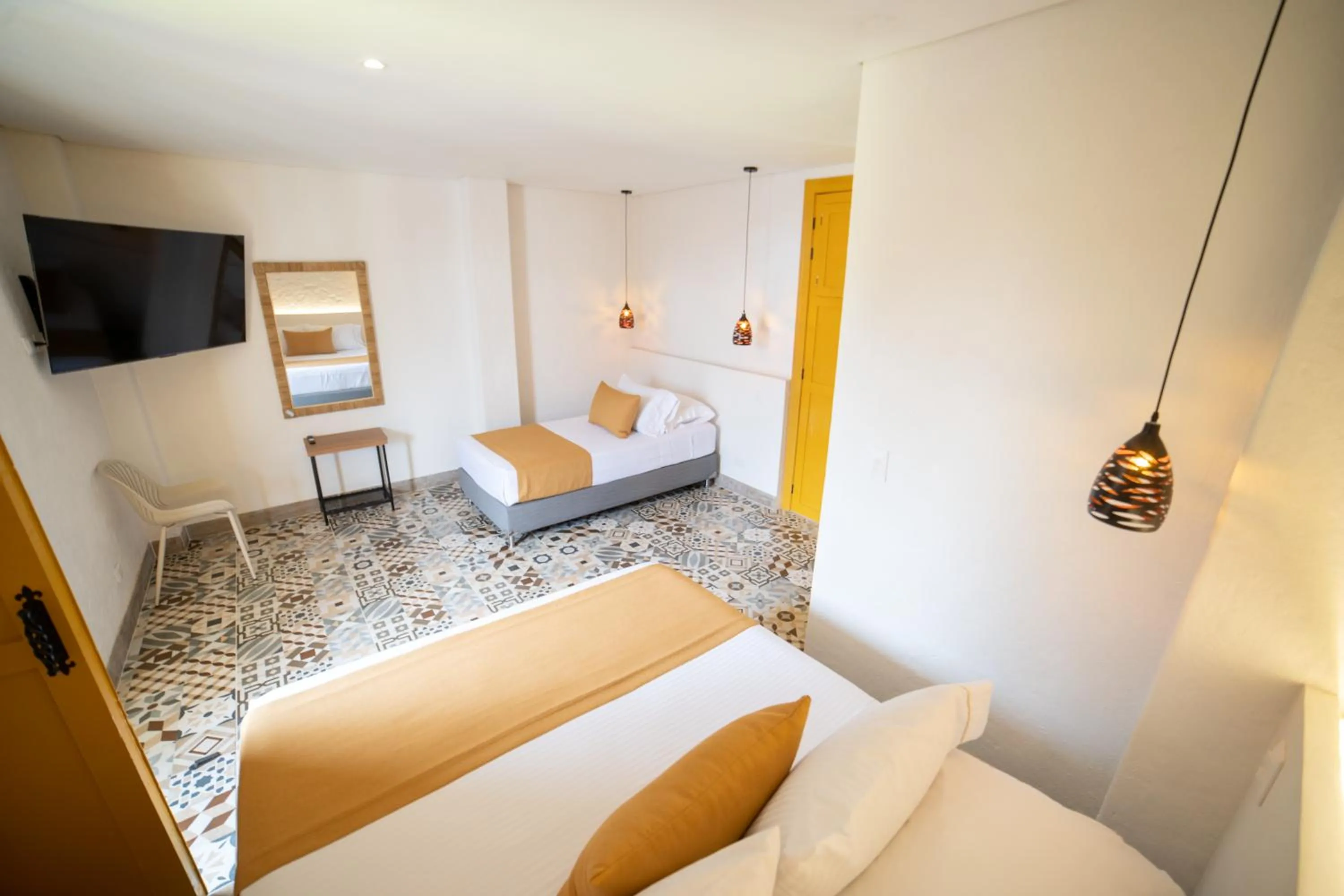 Photo of the whole room, Bed in Casa Serafin Hotel