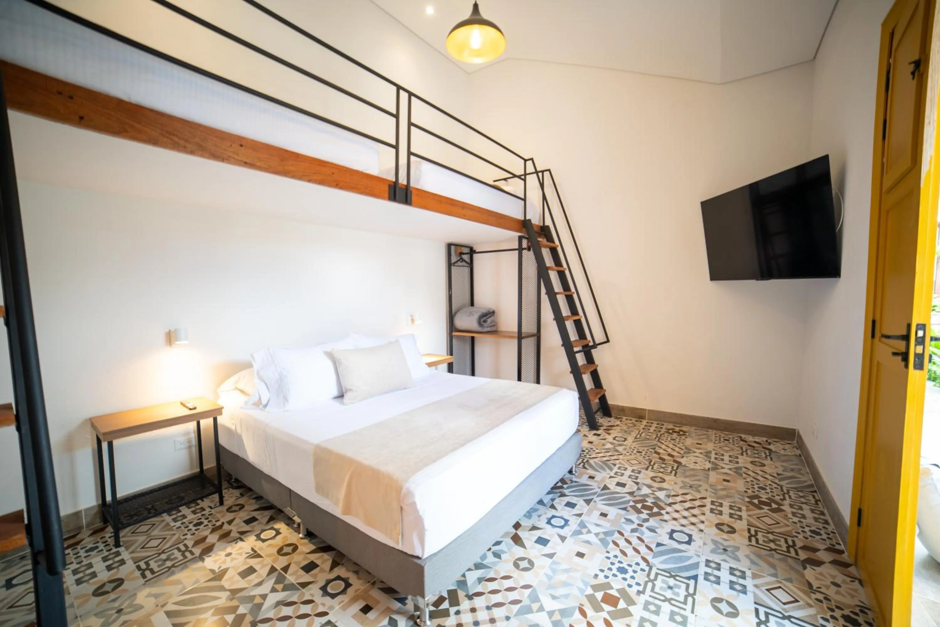 Bed in Casa Serafin Hotel