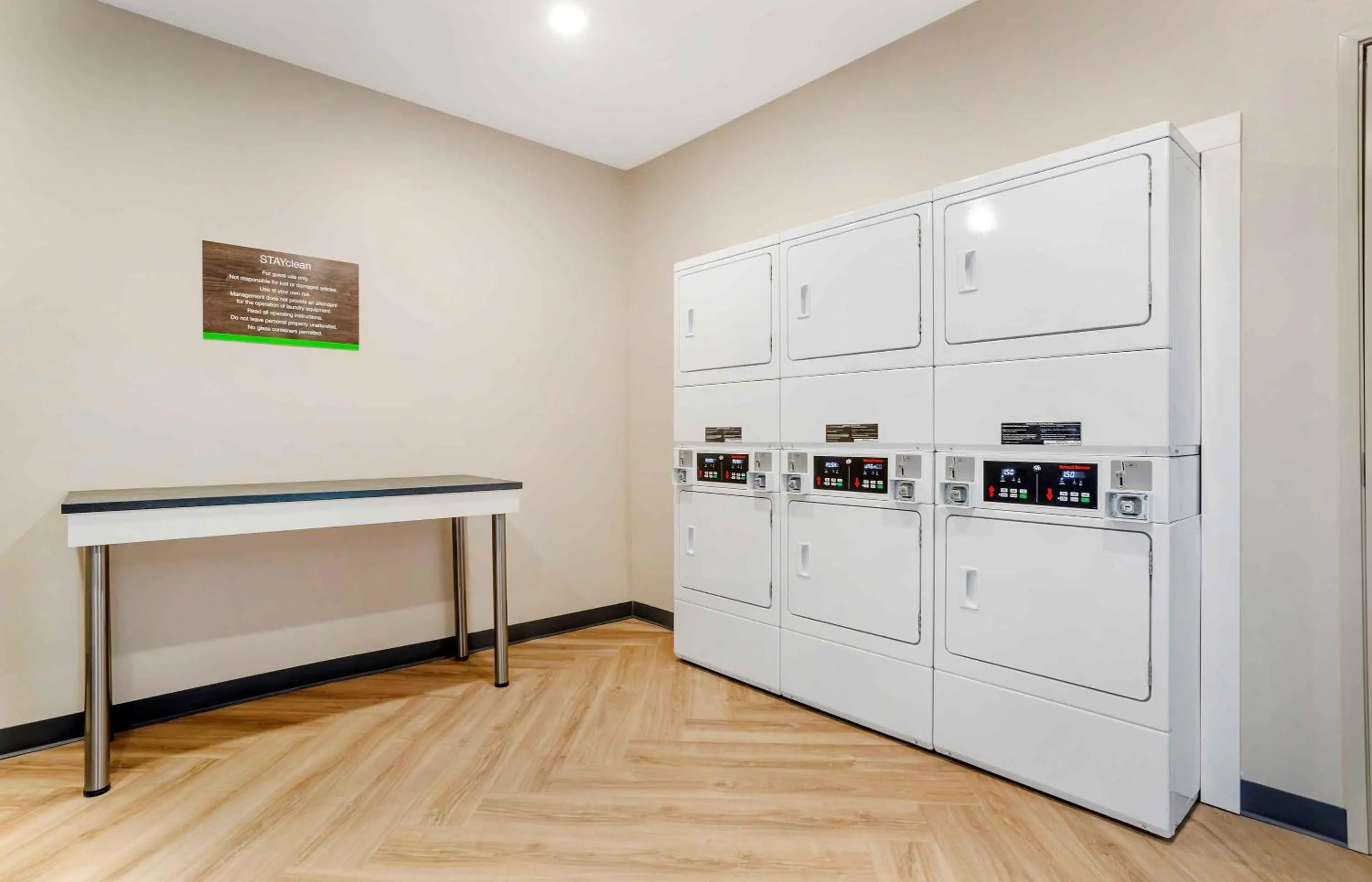 laundry in Extended Stay America Premier Suites - Bradenton