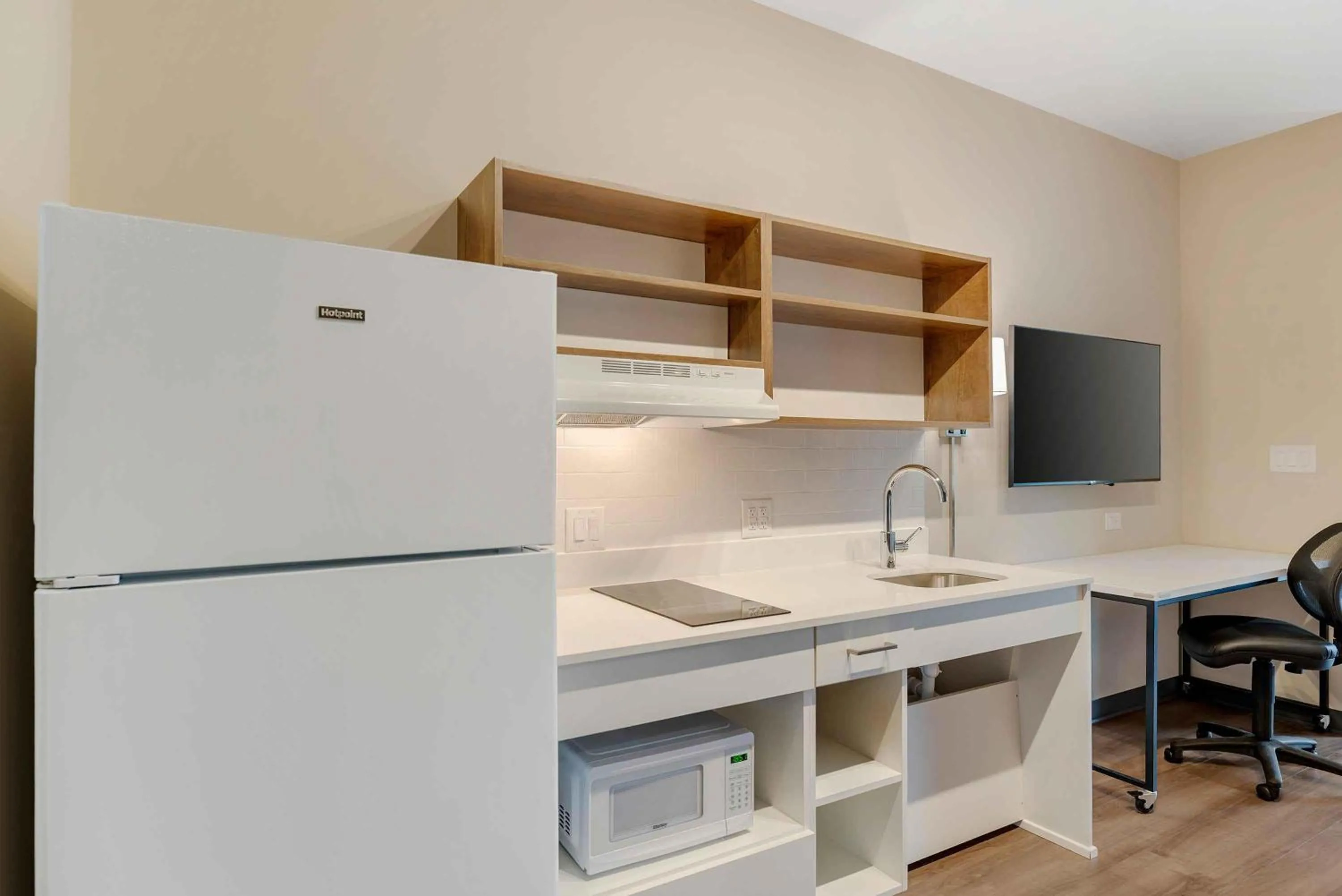 Kitchen or kitchenette in Extended Stay America Premier Suites - Charlottesville