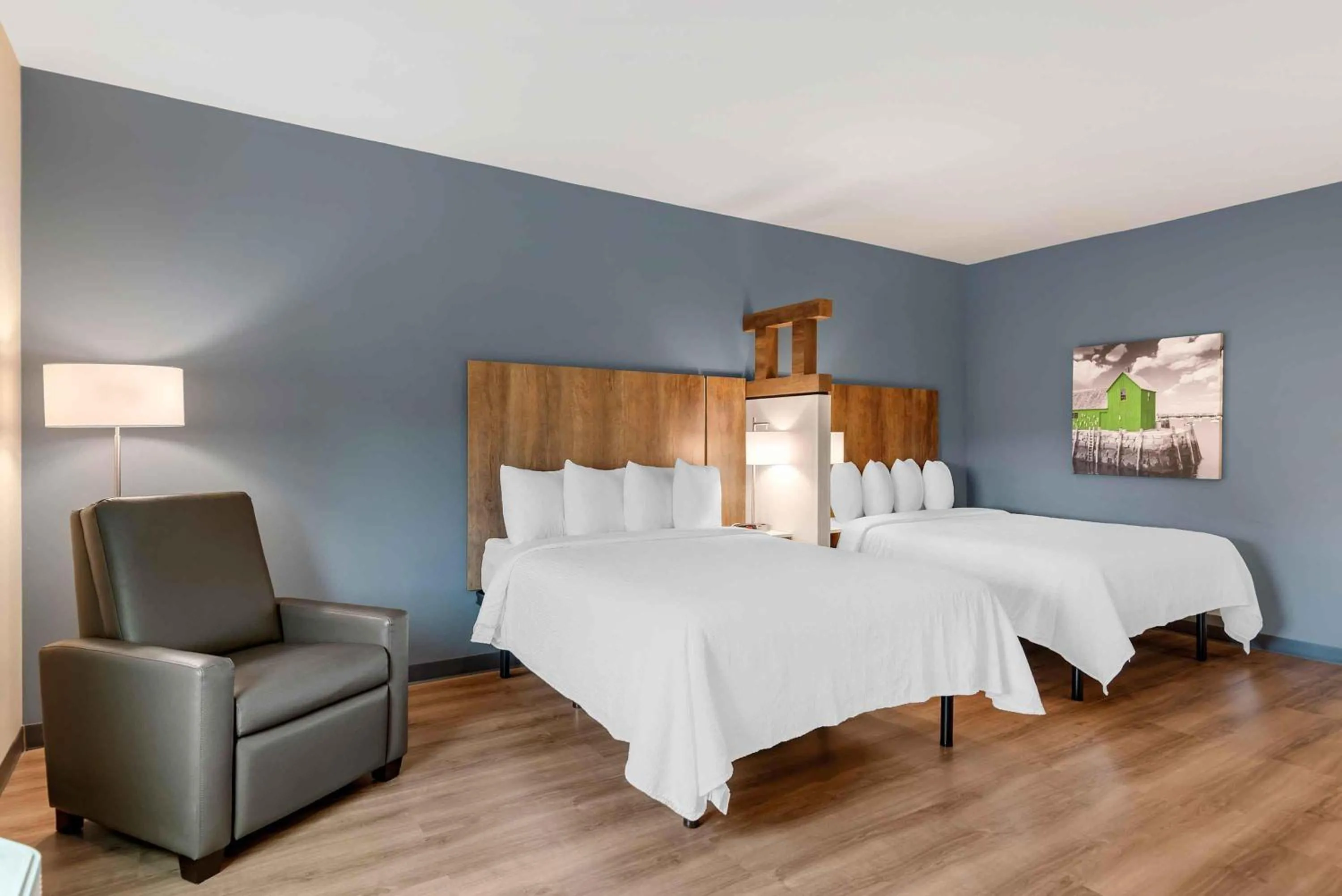 Bedroom in Extended Stay America Premier Suites - Charlottesville