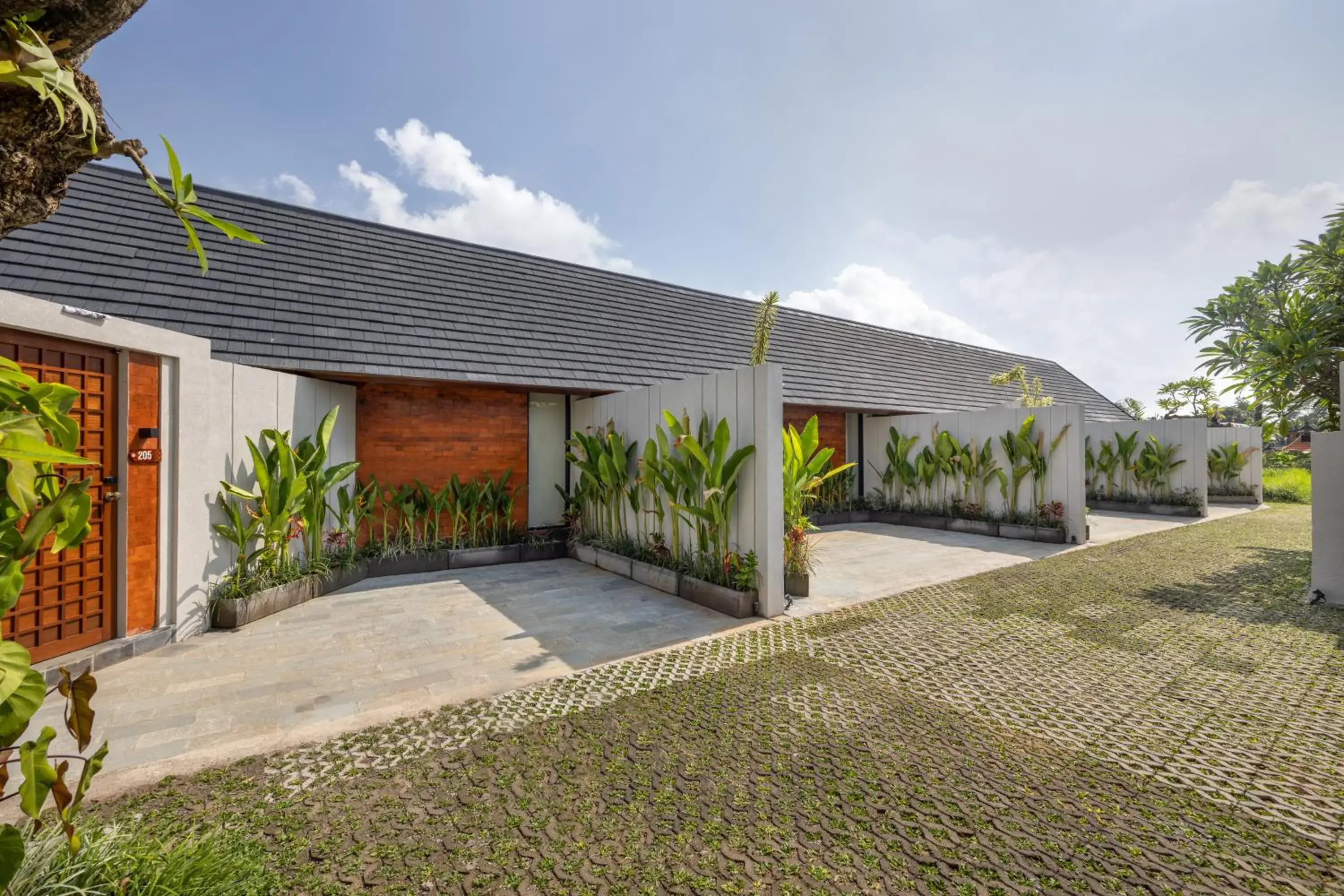 Three Bedroom Private Pool Villa in Unagi Mas Villa by Emana Three Bedroom Private Pool Villa in Unagi Mas Villa by Emana