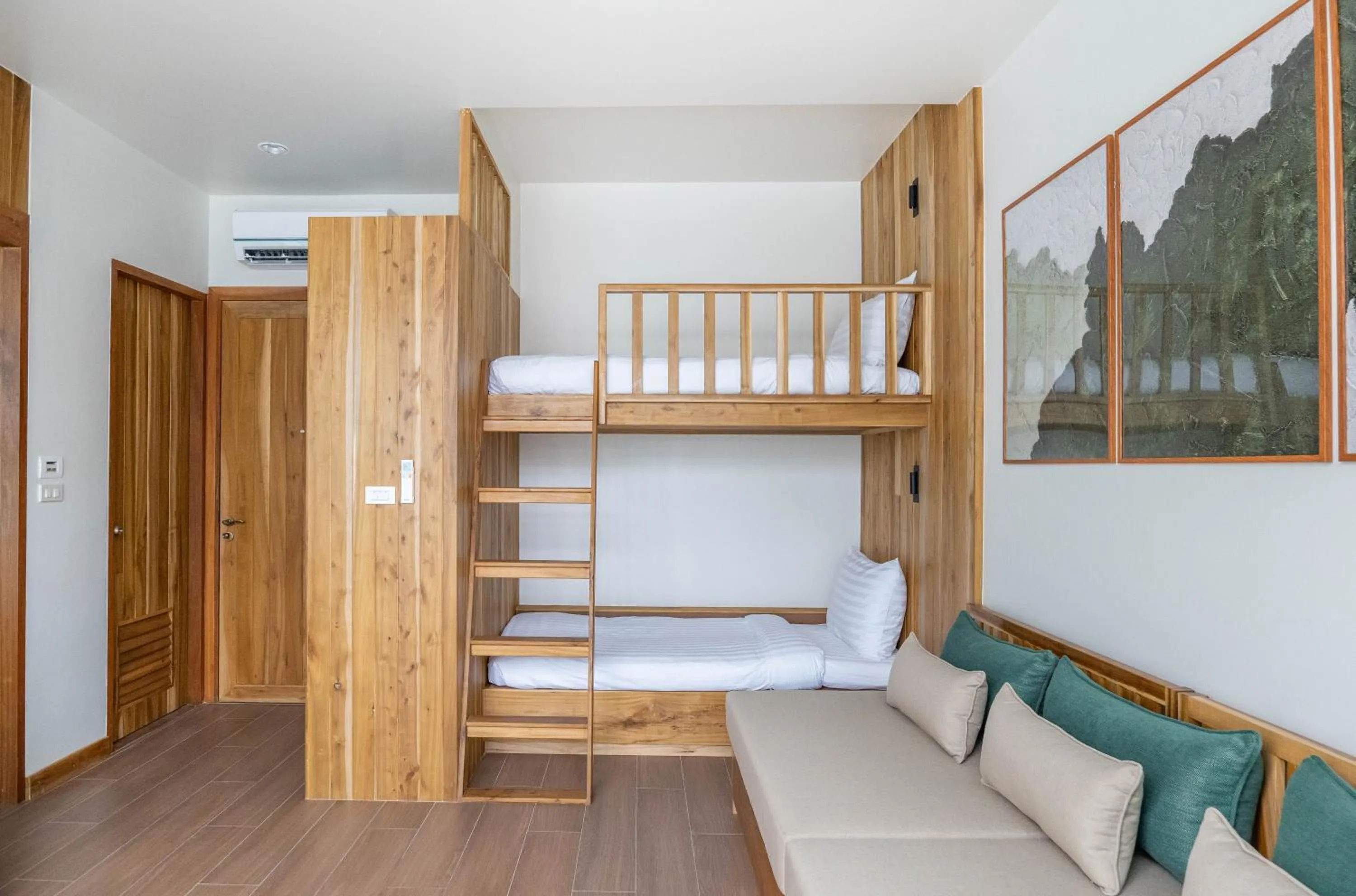 Bed in Phi Phi at Pier