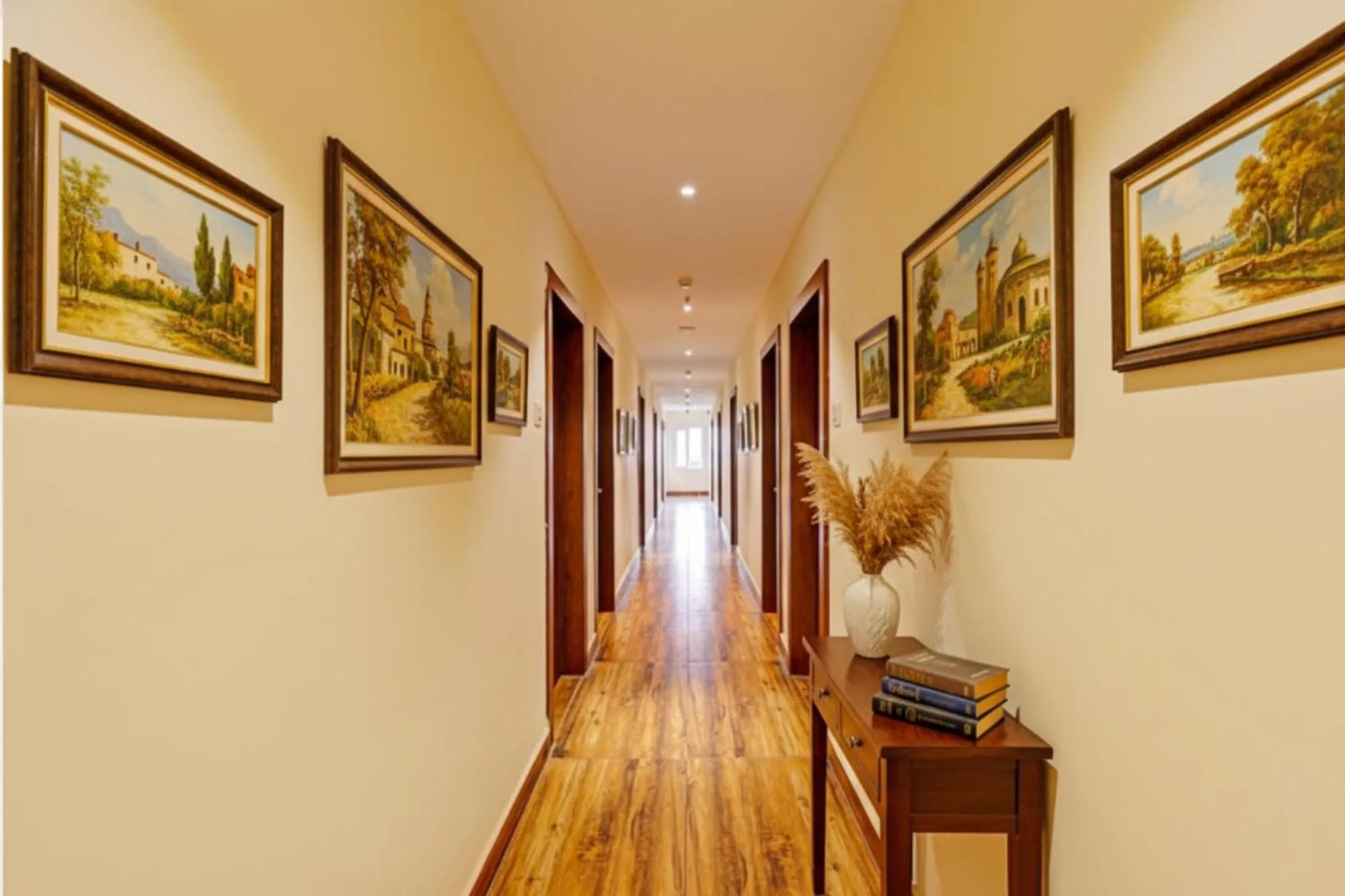 FabHotel Siddarth Prime