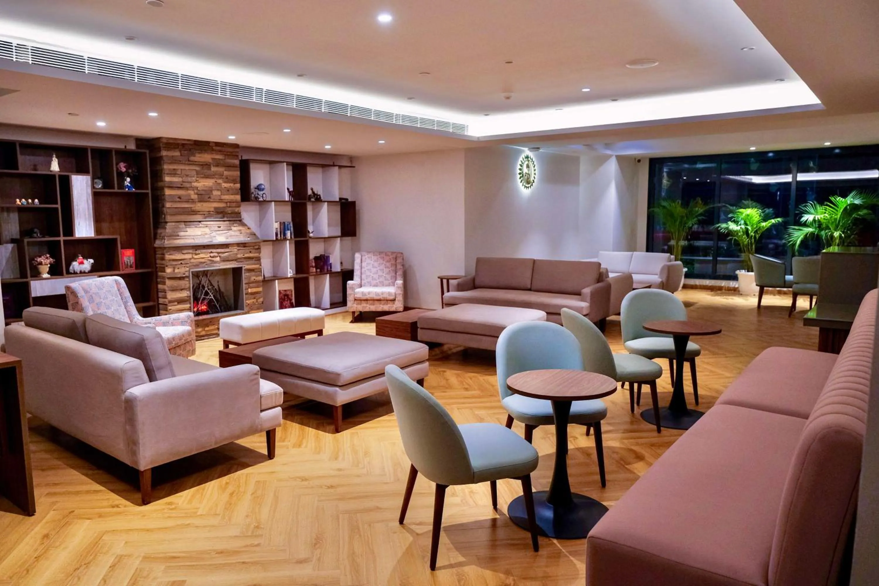 Lobby or reception in Best Western Matra Kasauli