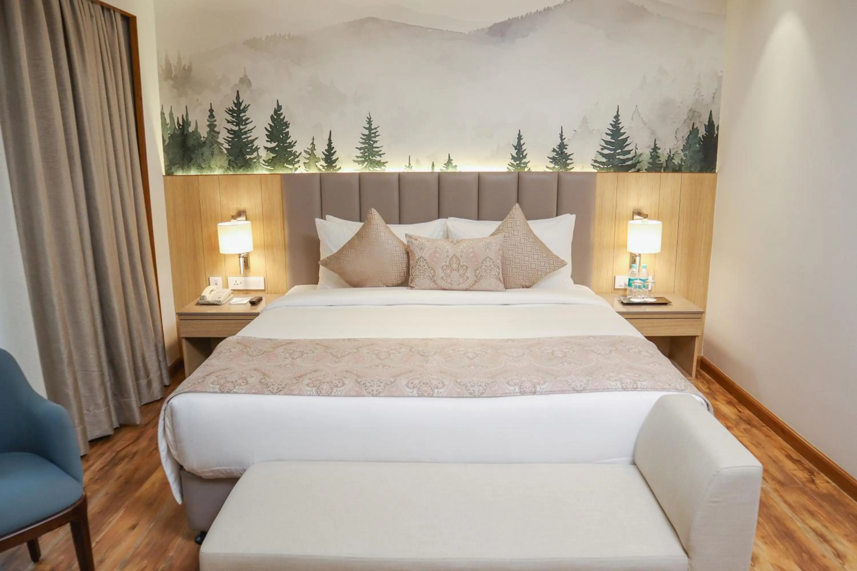 Bed in Best Western Matra Kasauli