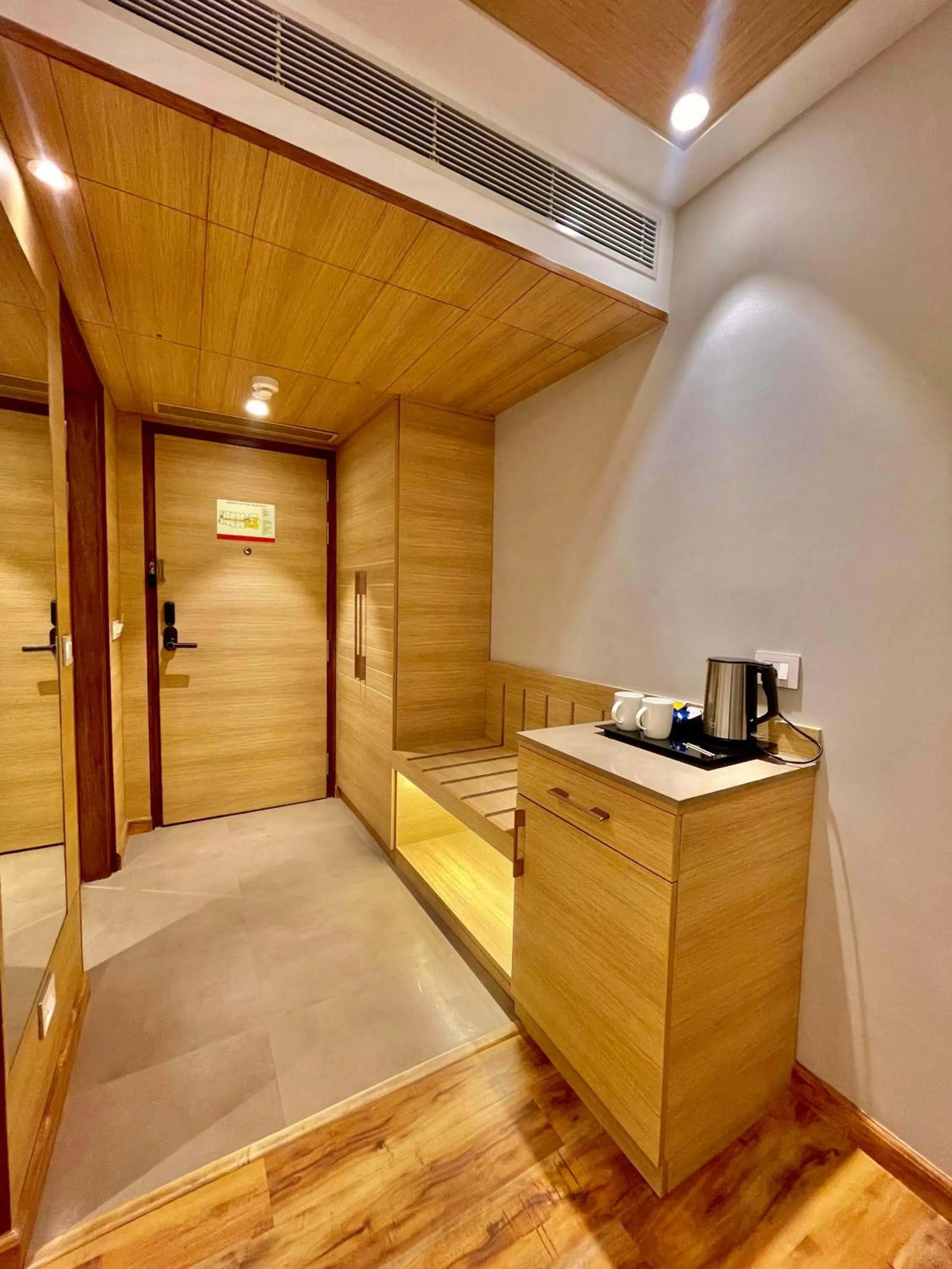 Other, Bed in Best Western Matra Kasauli