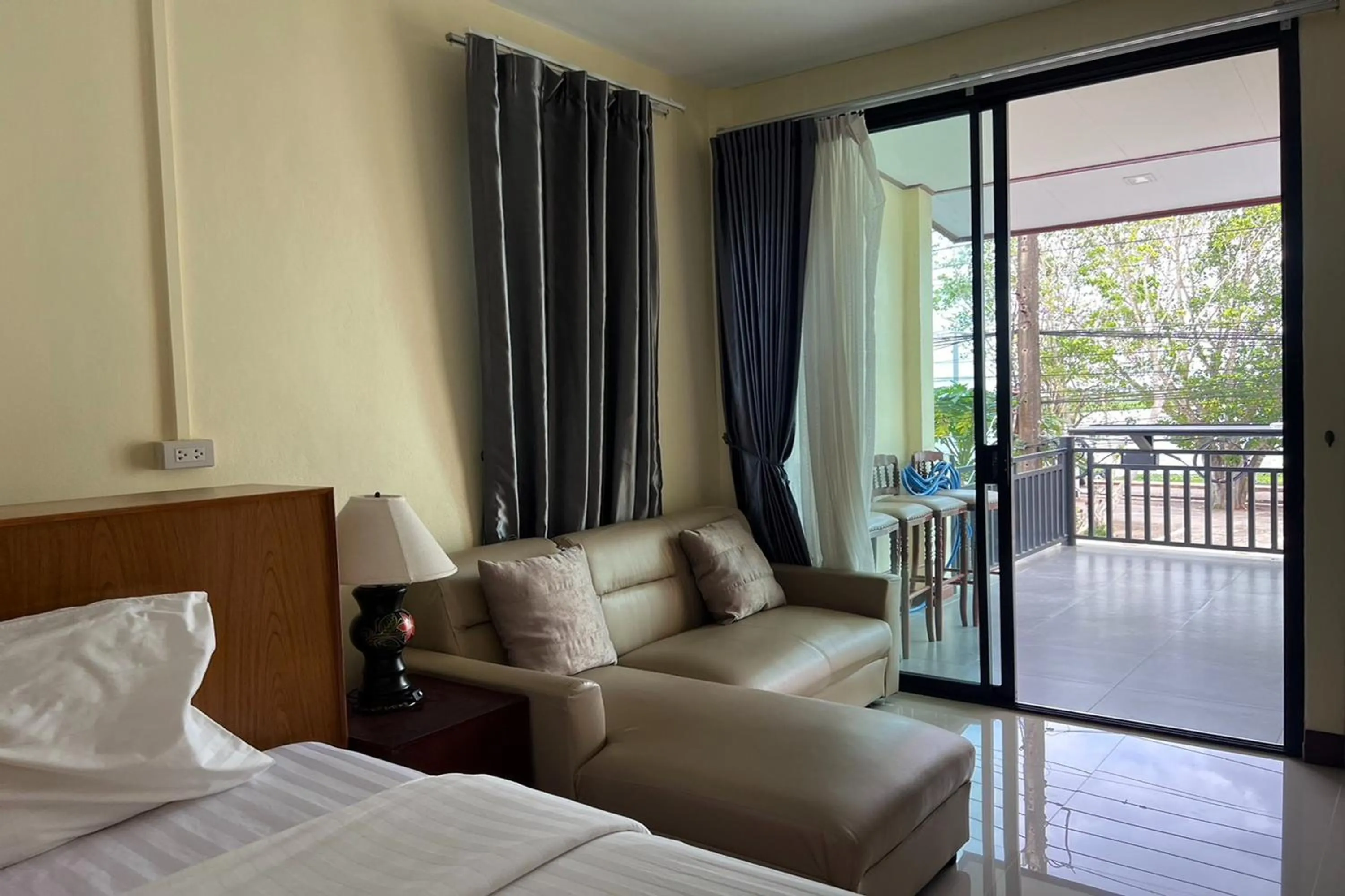 Bedroom, Bed in Lan Bua Resort