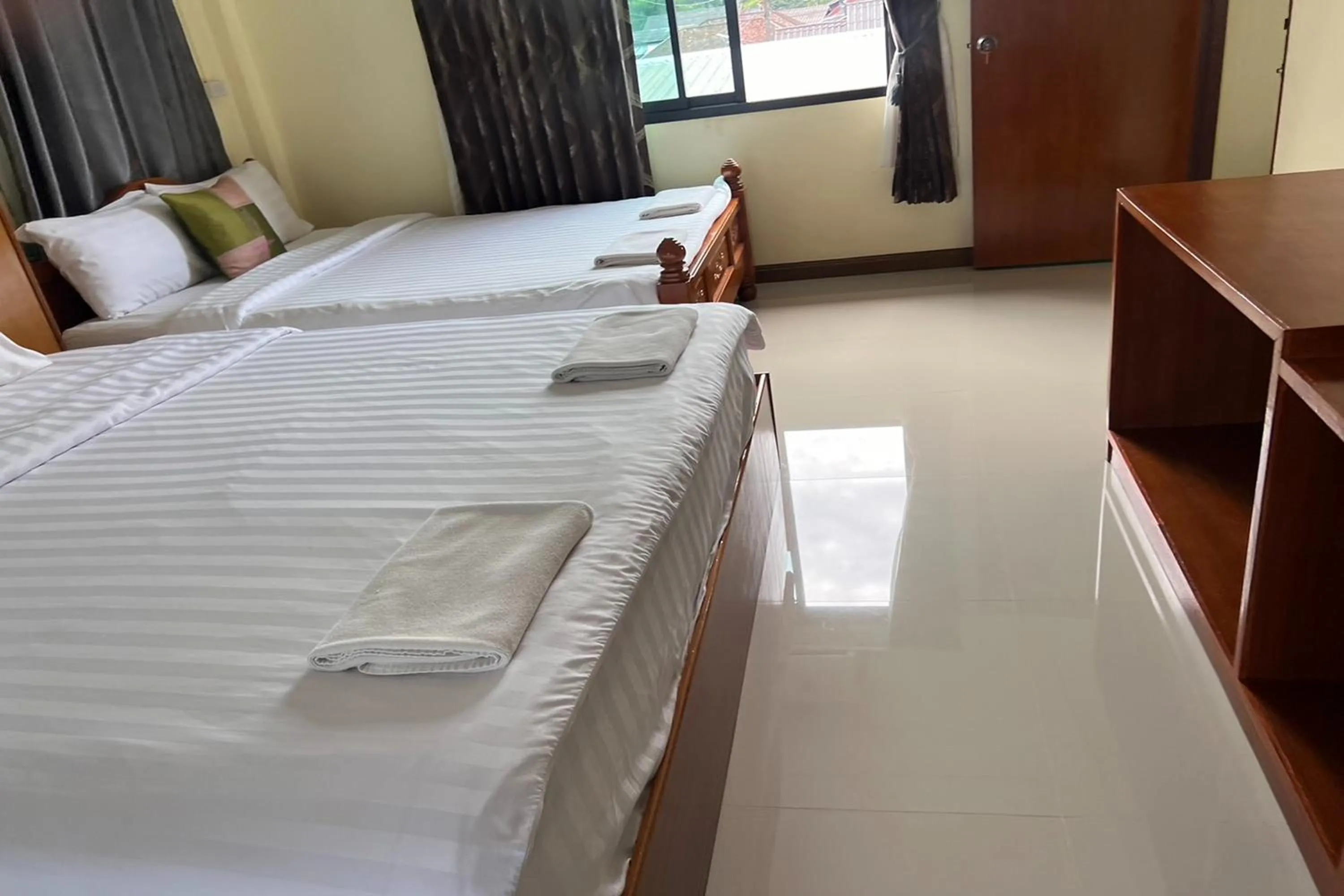 Bedroom, Bed in Lan Bua Resort