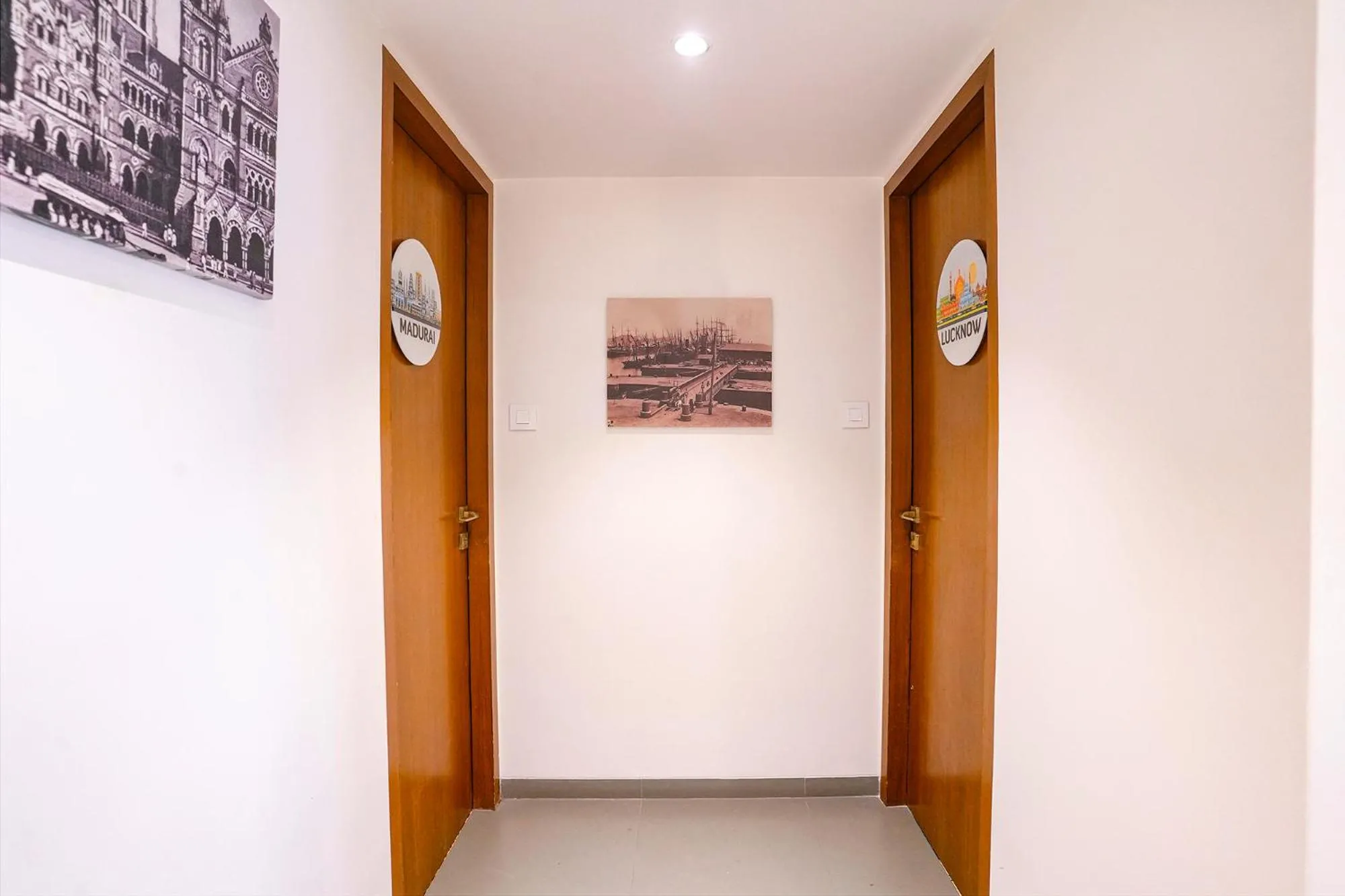 FabHotel Mumbai Corporate Rooms JB Nagar - Nr Airport