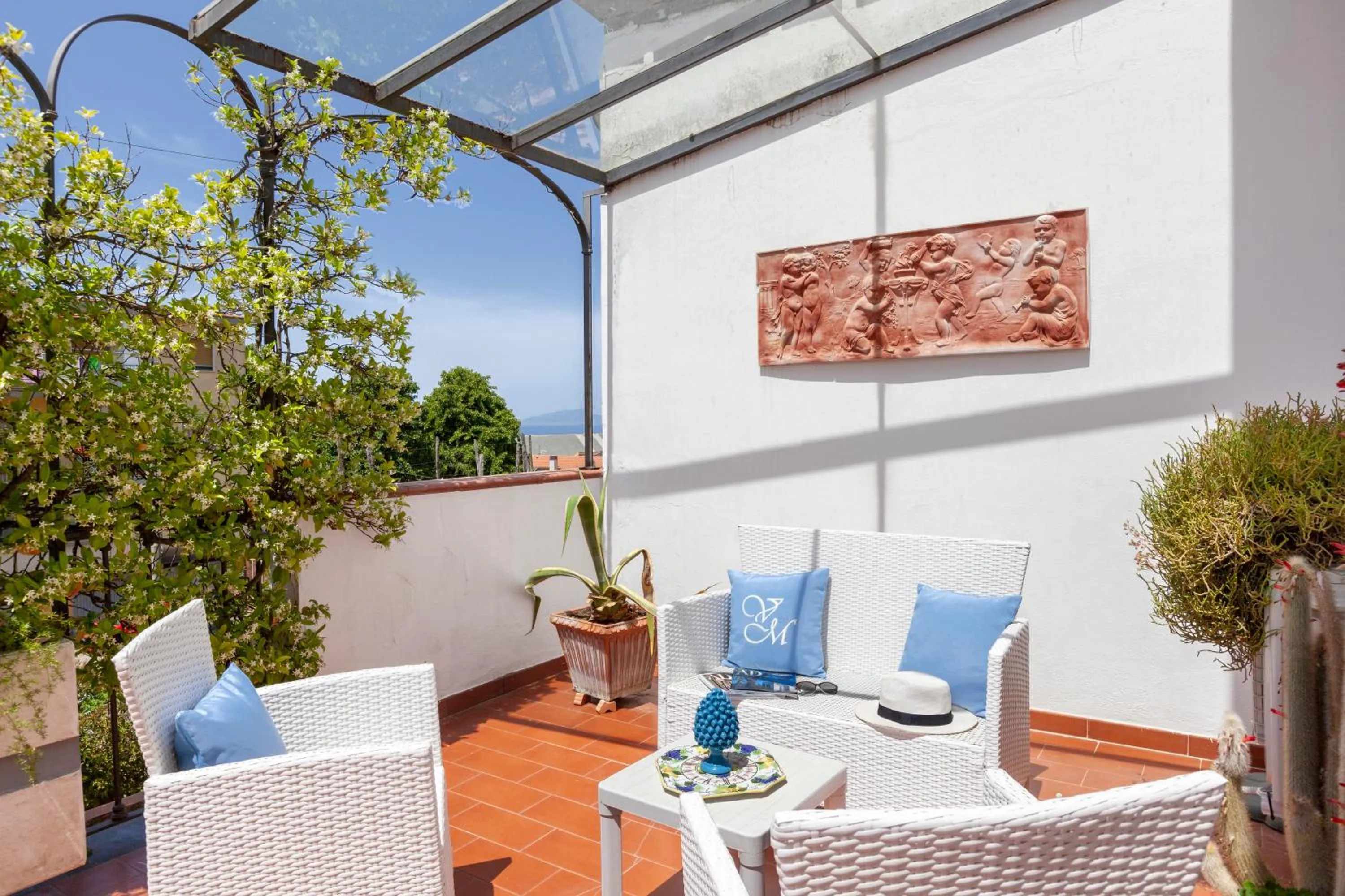 Balcony/Terrace in Villa Maresca B&B