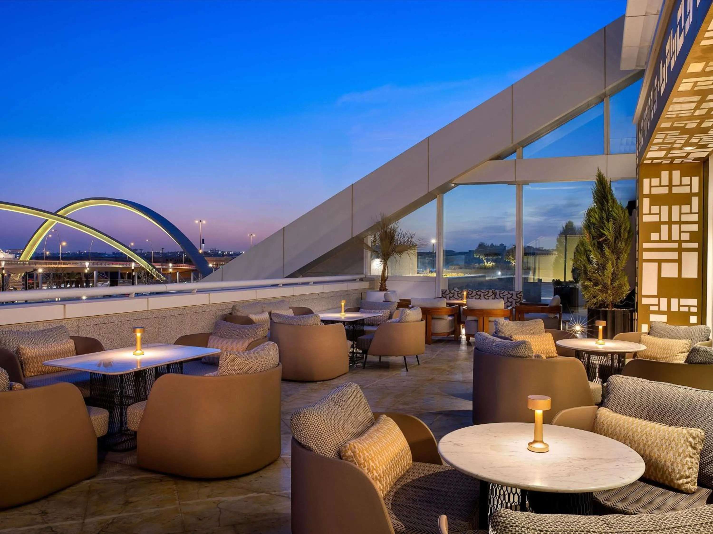 Restaurant/places to eat in Sofitel Riyadh Hotel & Convention Centre