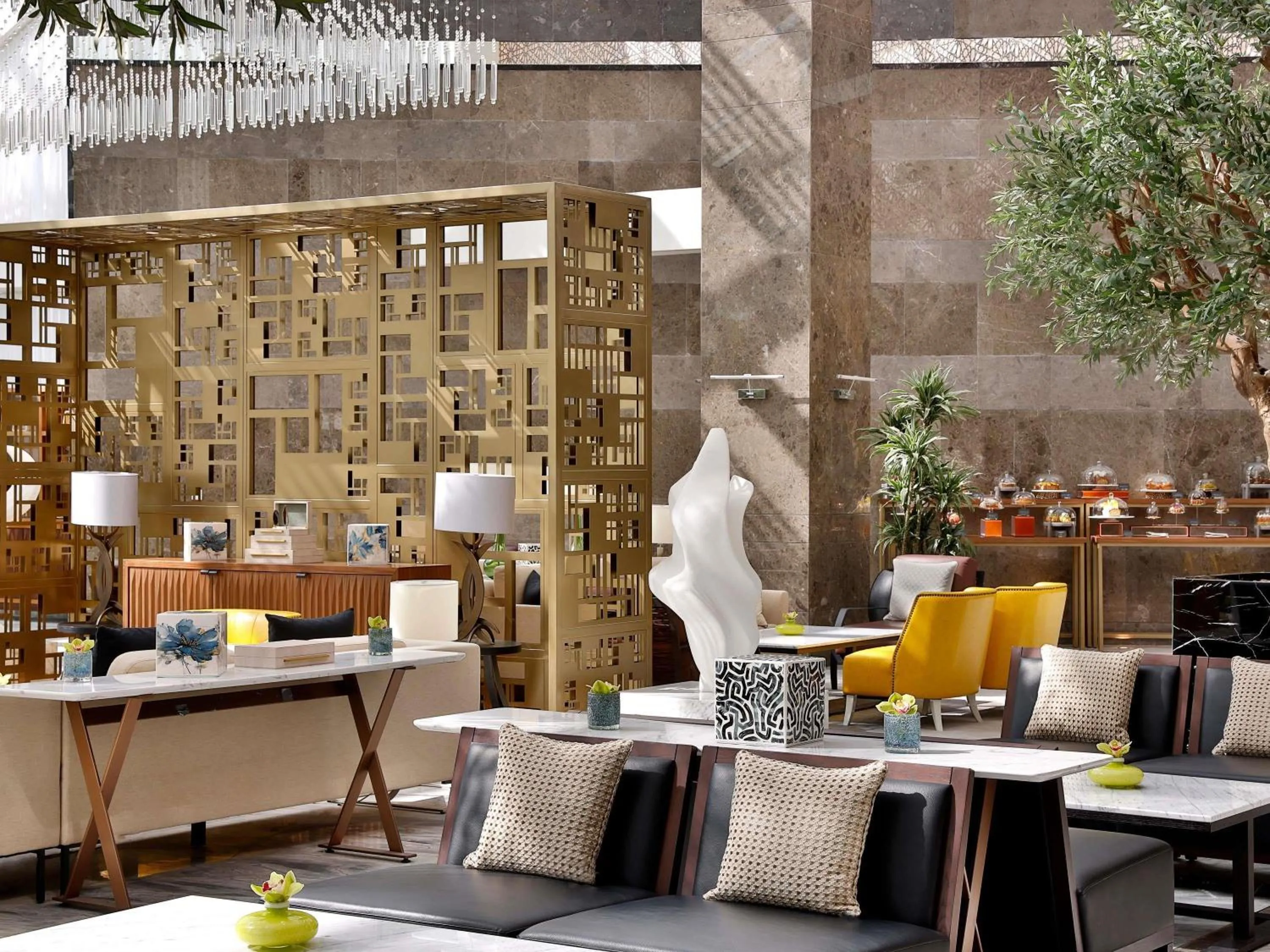 Restaurant/places to eat in Sofitel Riyadh Hotel & Convention Centre