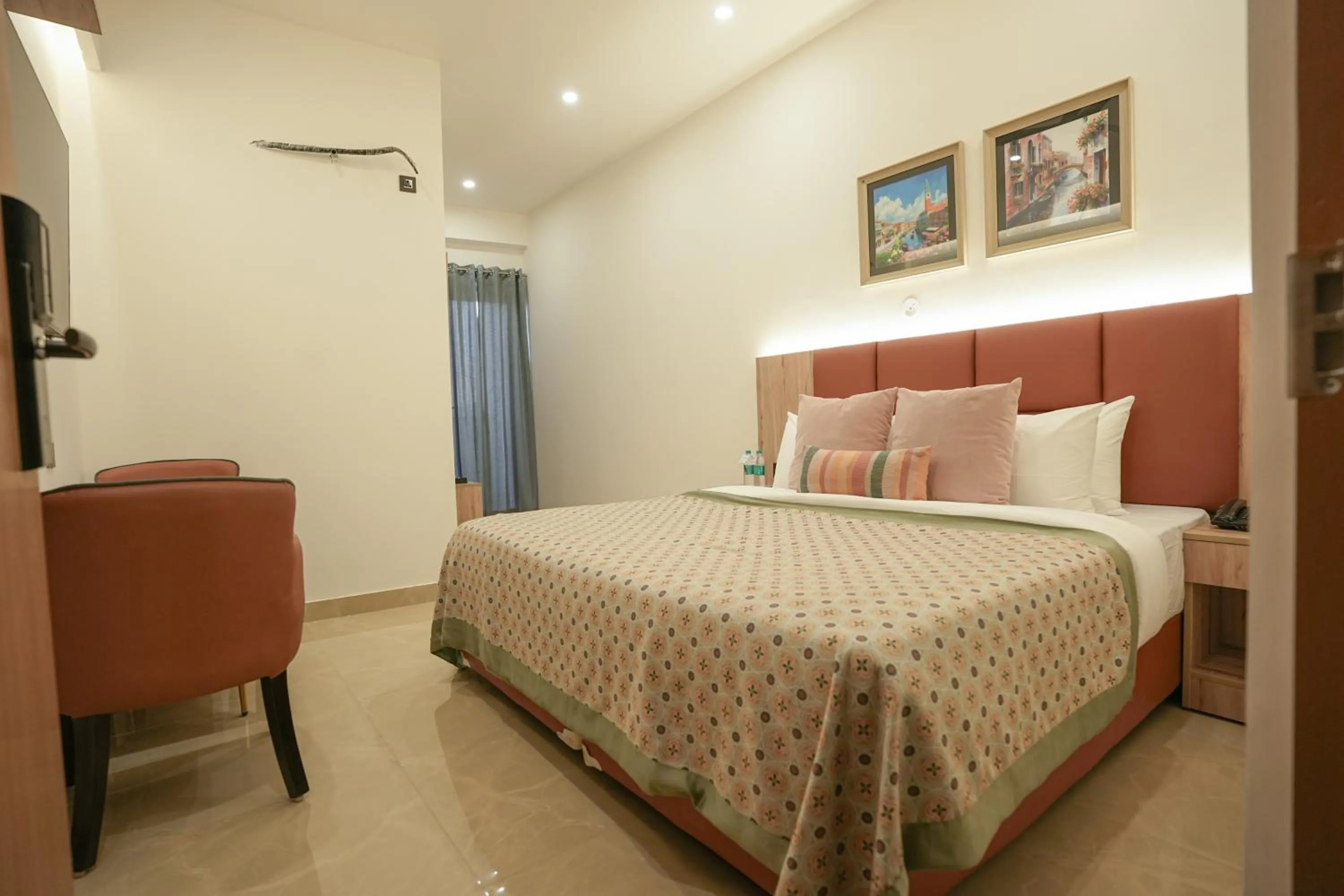 Bed in Kaashvi Residency - Managed by Atithi House