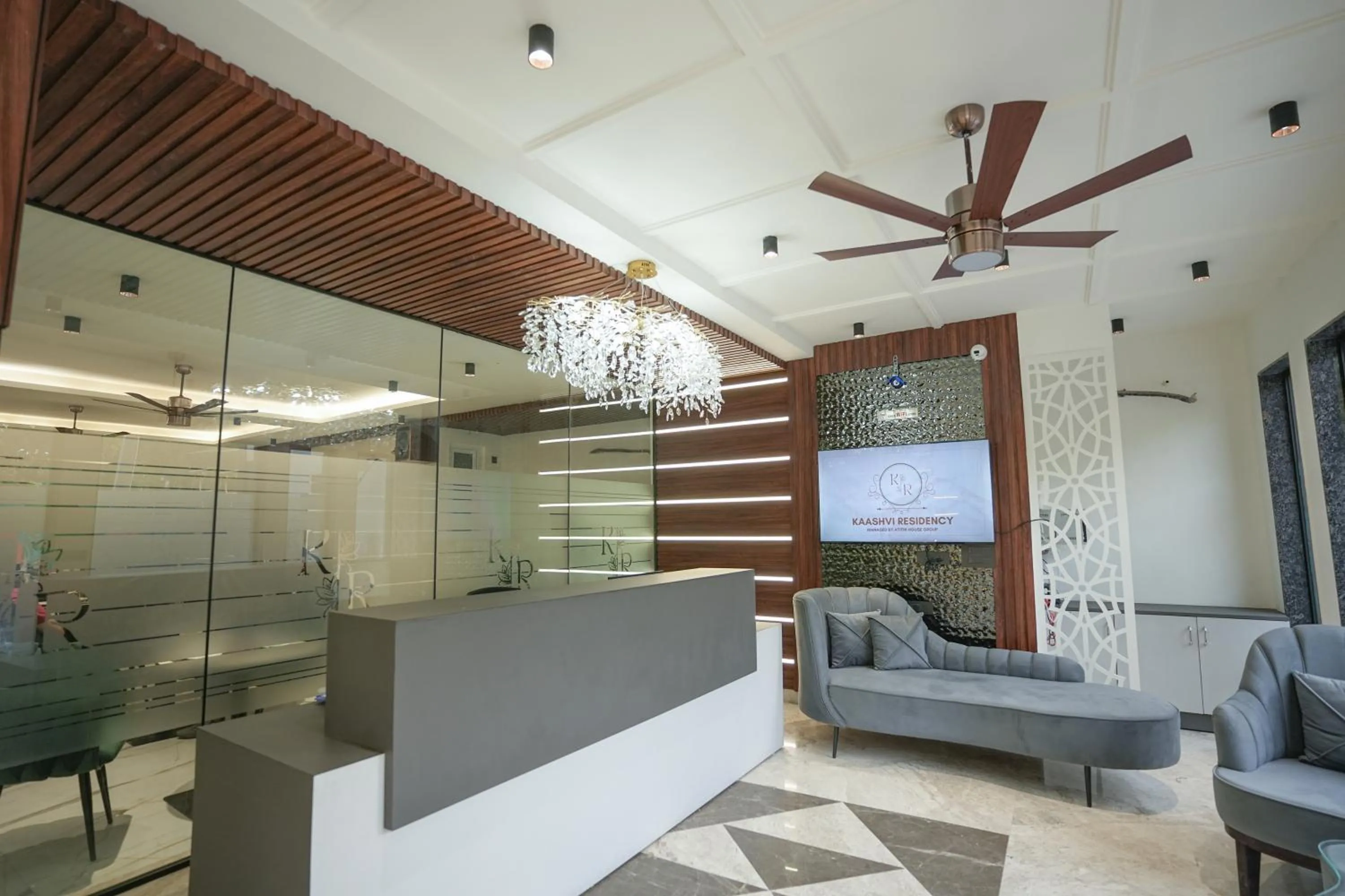 Seating area in Kaashvi Residency - Managed by Atithi House