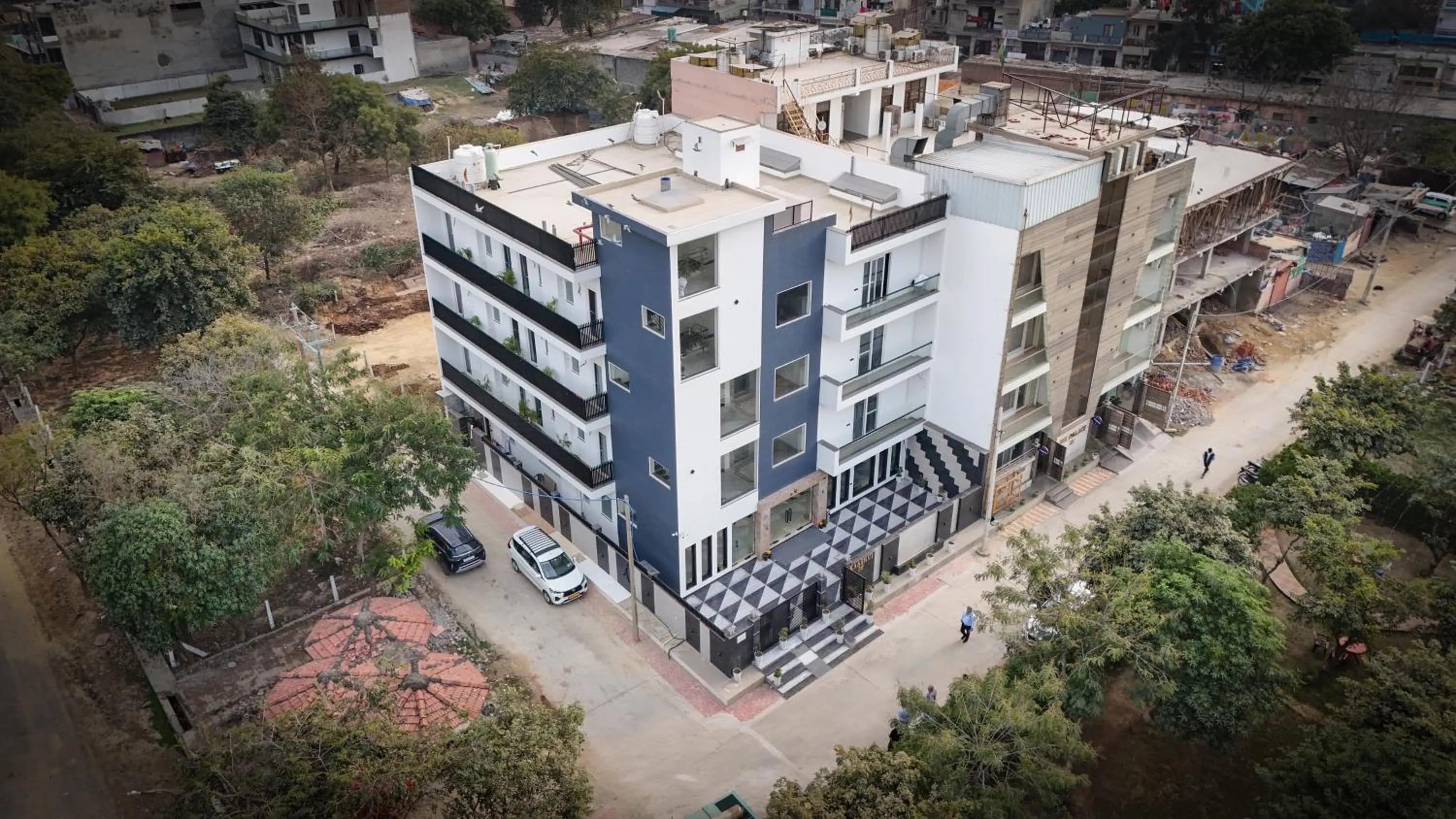 Property building in Kaashvi Residency - Managed by Atithi House