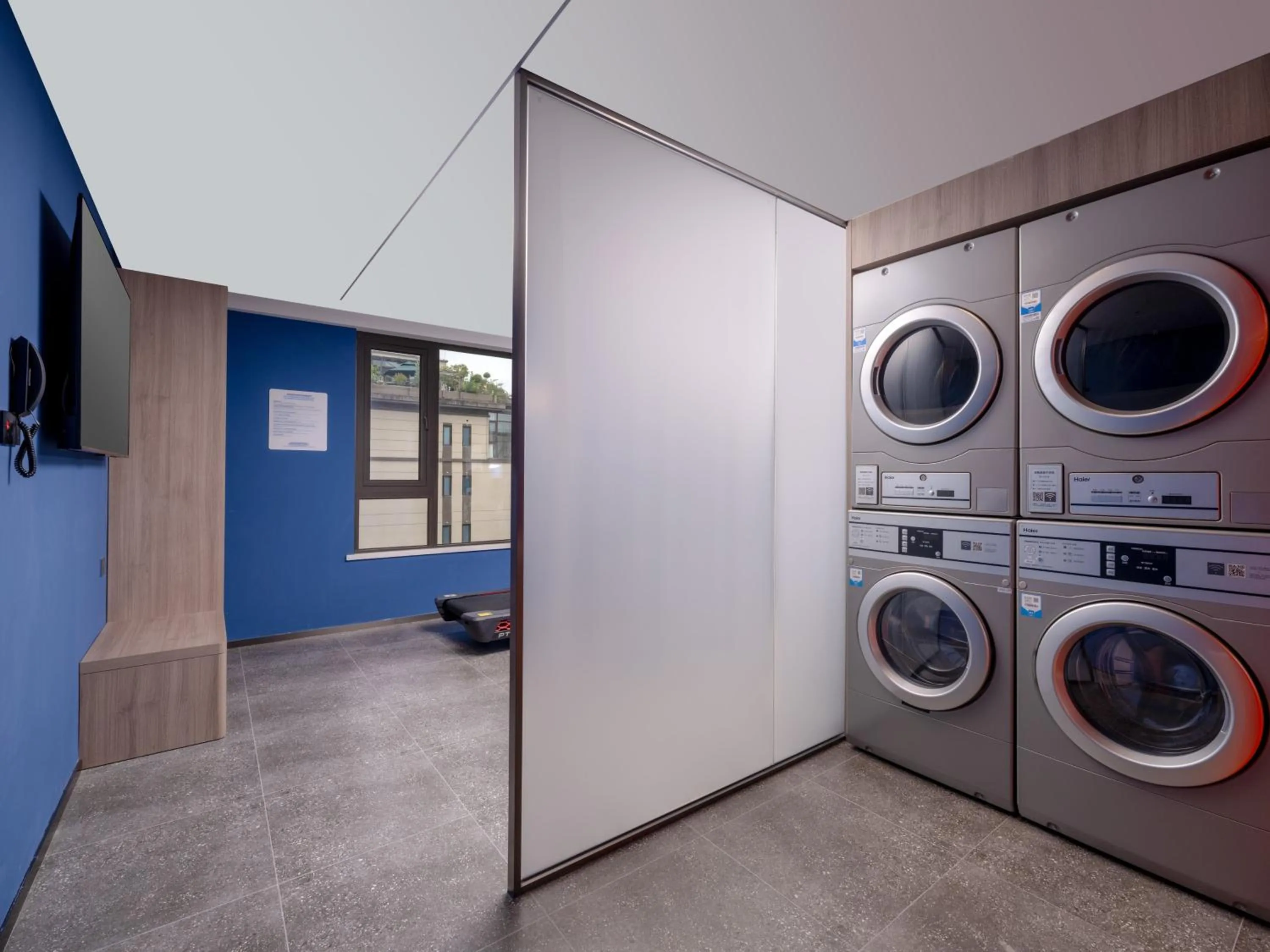 Fitness centre/facilities in Holiday Inn Express Chongqing Ciqikou Ancient Town by IHG