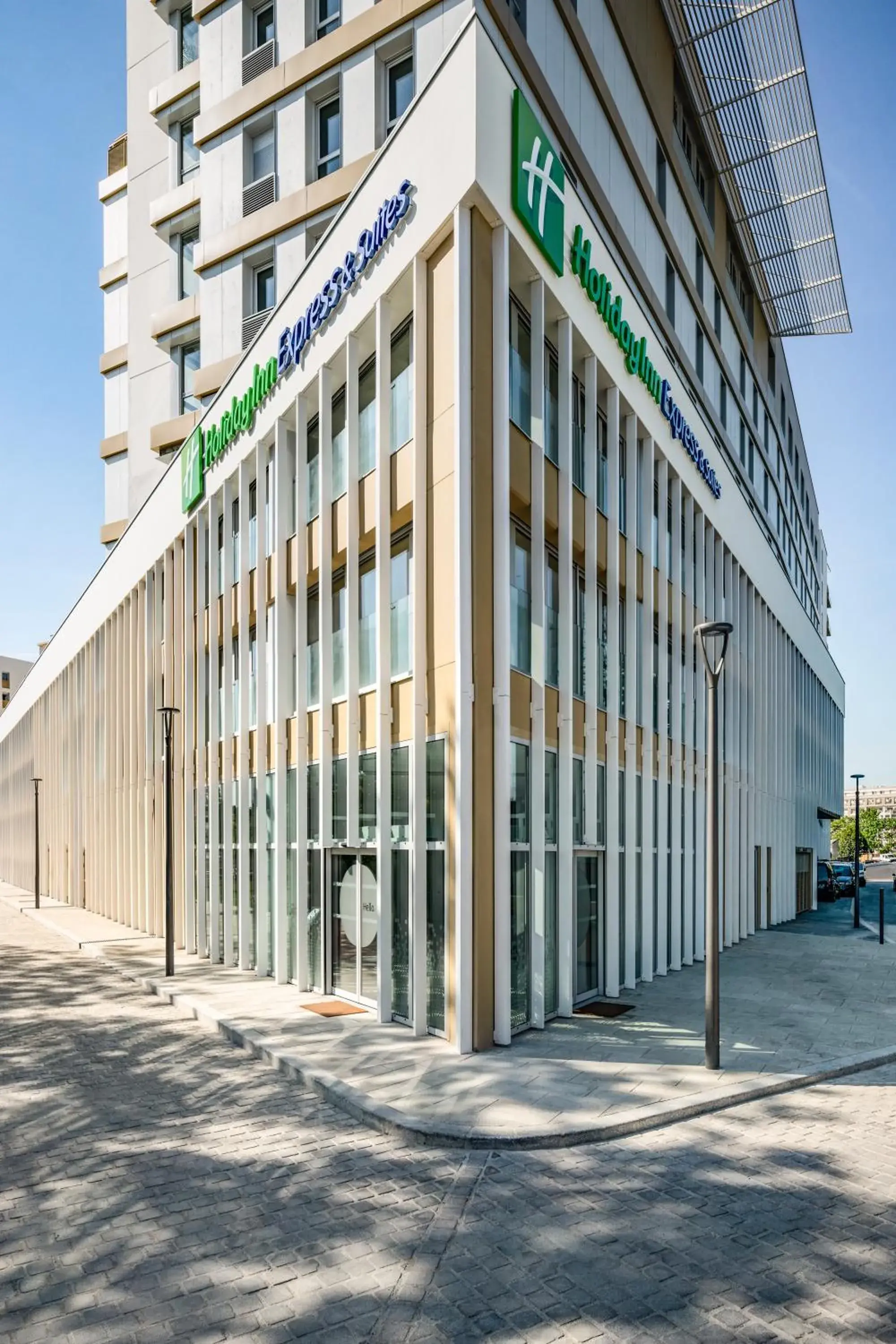 Property building in Holiday Inn Express & Suites Reims - Rives de Vesle by IHG Property building in Holiday Inn Express & Suites Reims - Rives de Vesle by IHG