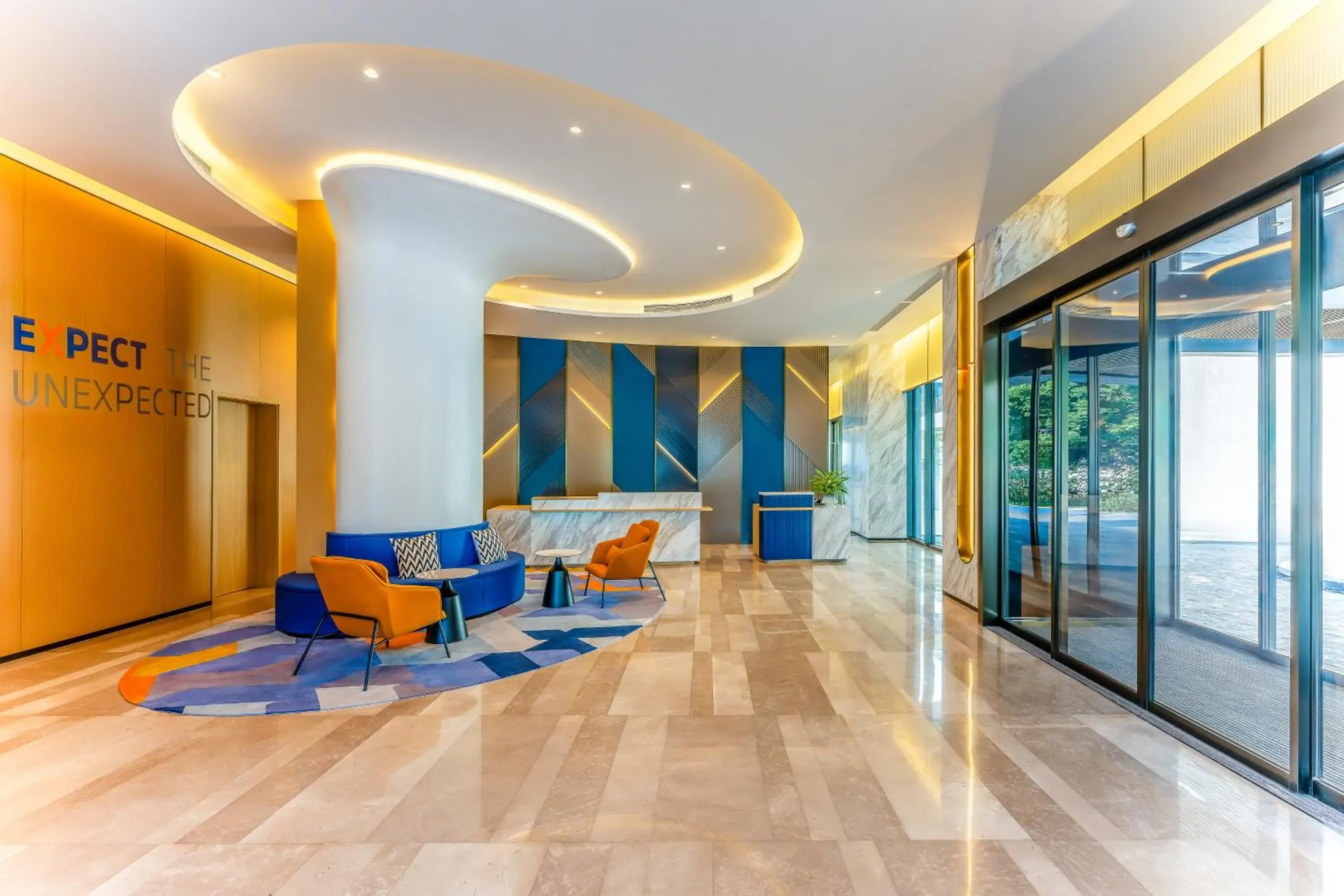 Lobby or reception in Holiday Inn Express Zhanjiang Coast by IHG Lobby or reception in Holiday Inn Express Zhanjiang Coast by IHG